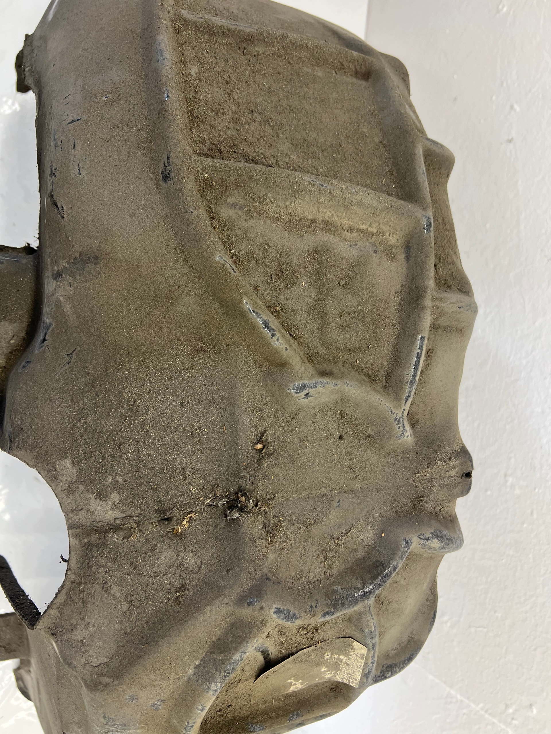 AUDI A3 8V sedan mudguard right rear part 8V5810172B