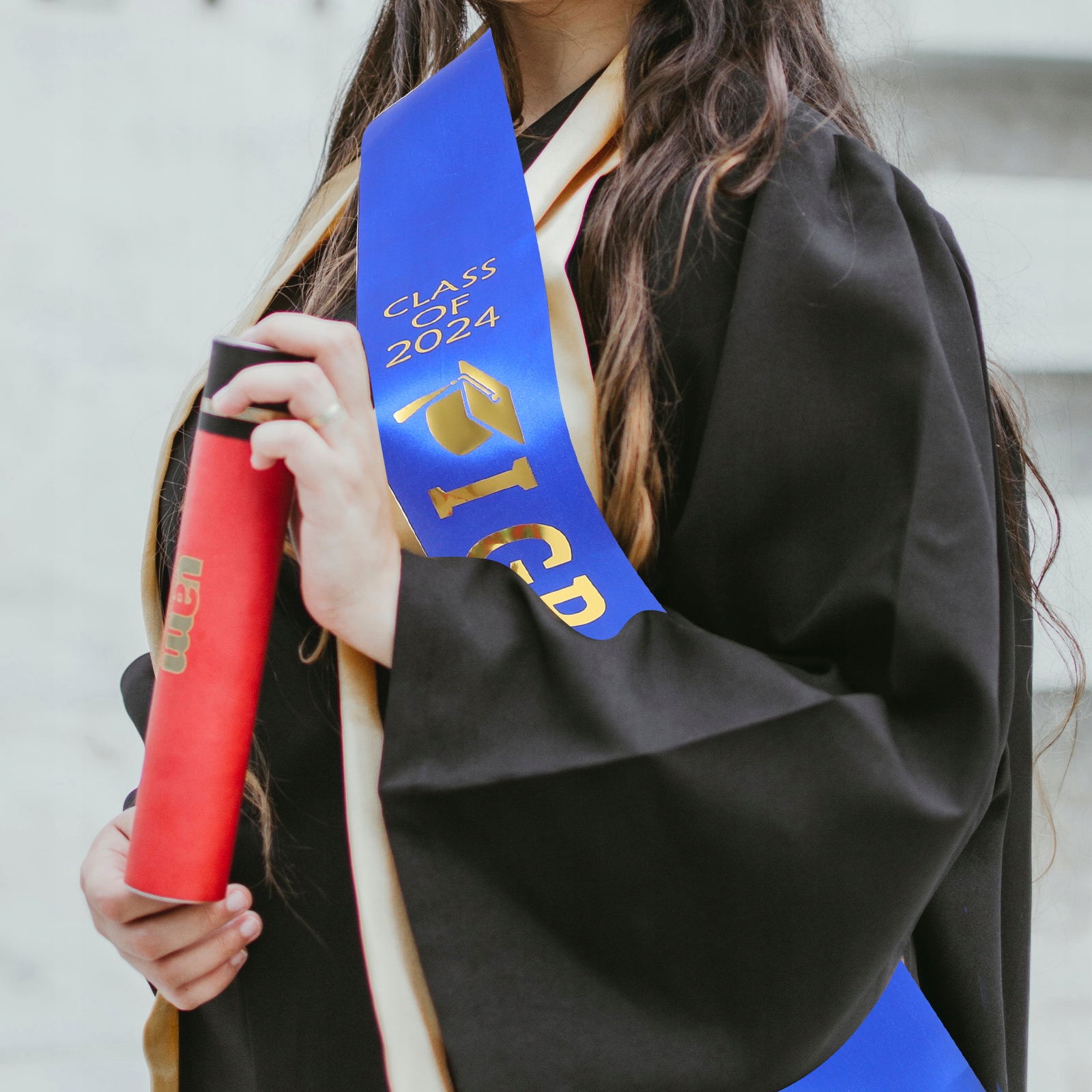 CLASS 2024 SZAFKA NA KOŃCÓWKĘ KORZYSTAJĄCĄ Z peleryny Marka bez marki