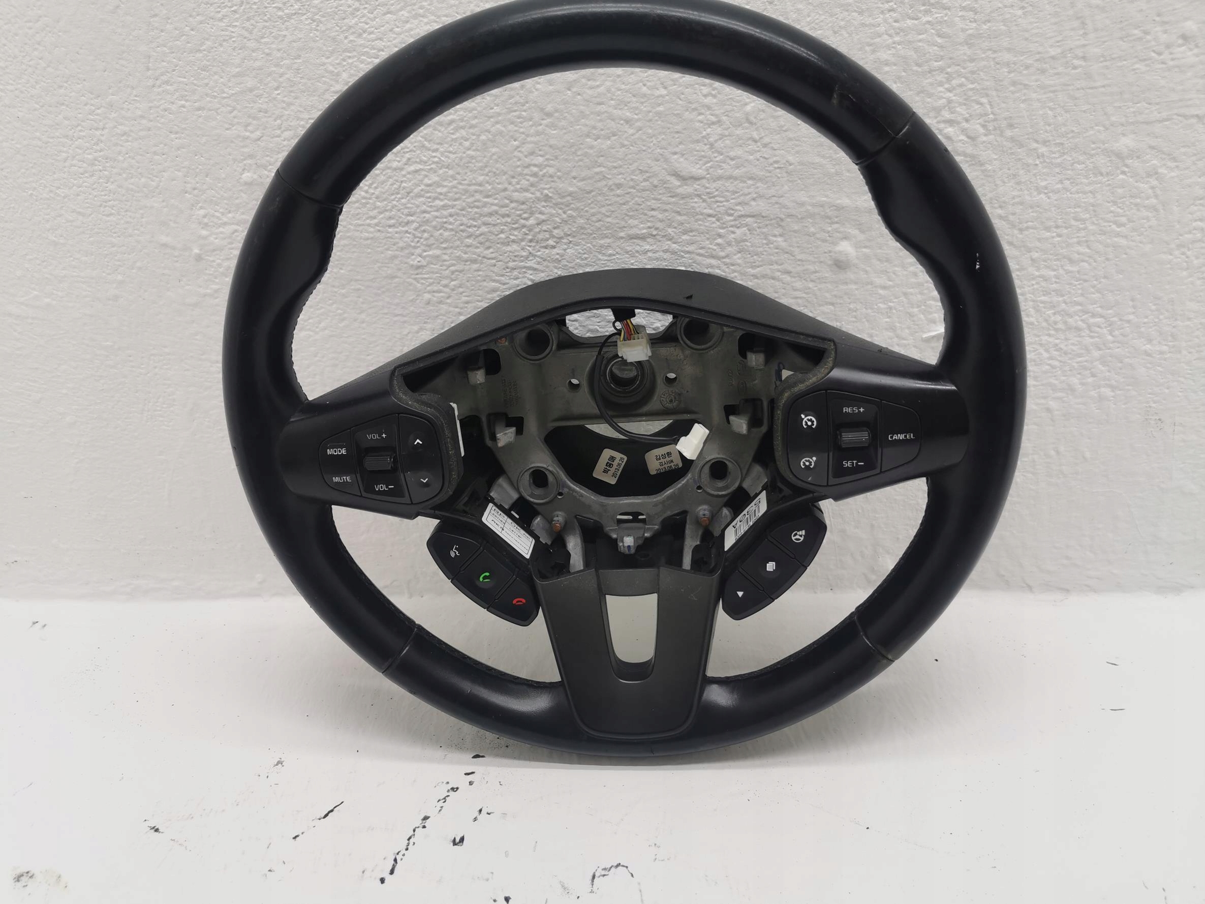 lenkrad MULTI Leder KIA CARENS IV 56110-A4530