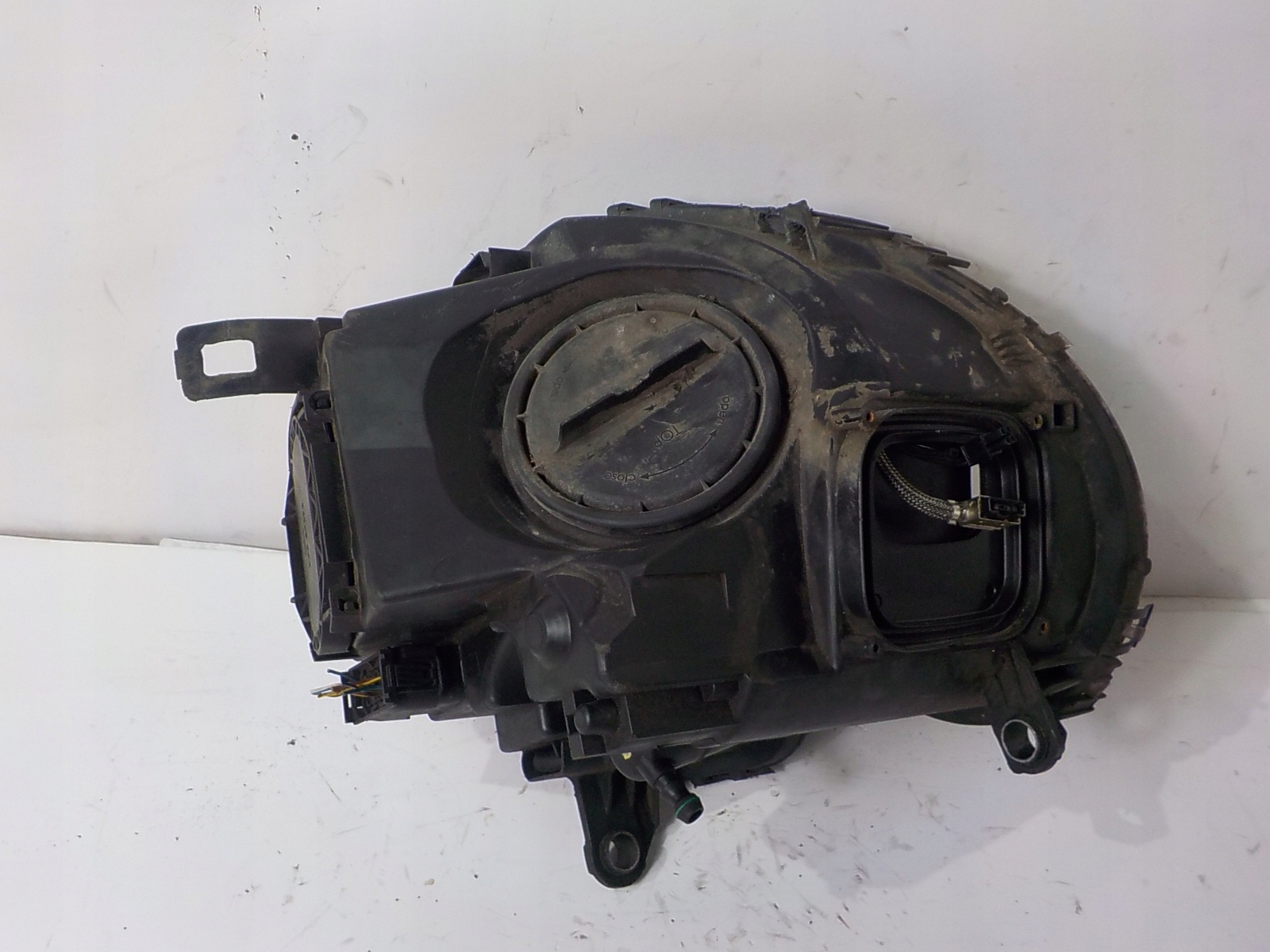 MINI COOPER R56 XENON light right front front UK