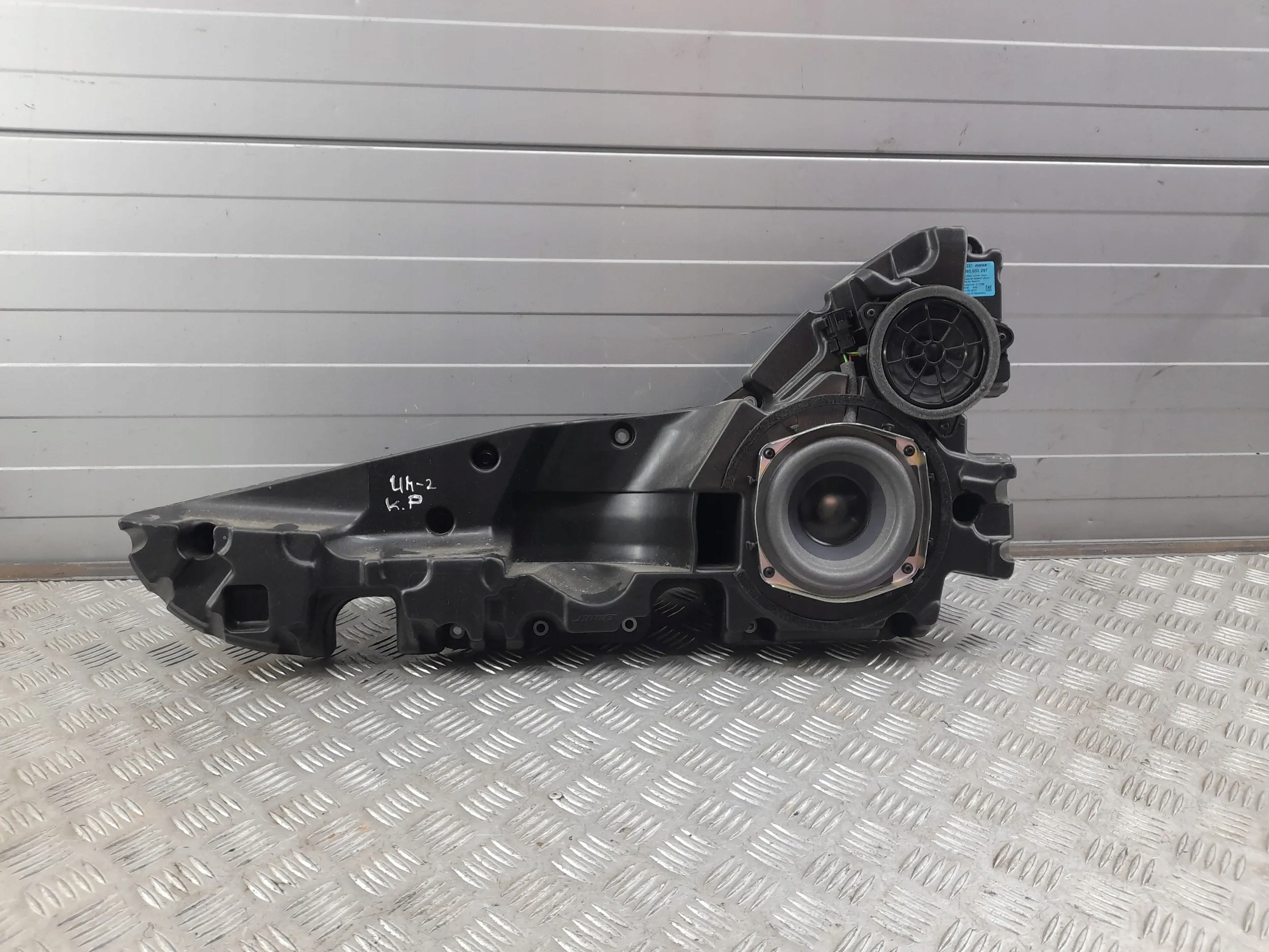 Audi Q7 4m 4m0035297 передня ліва сторона колонки