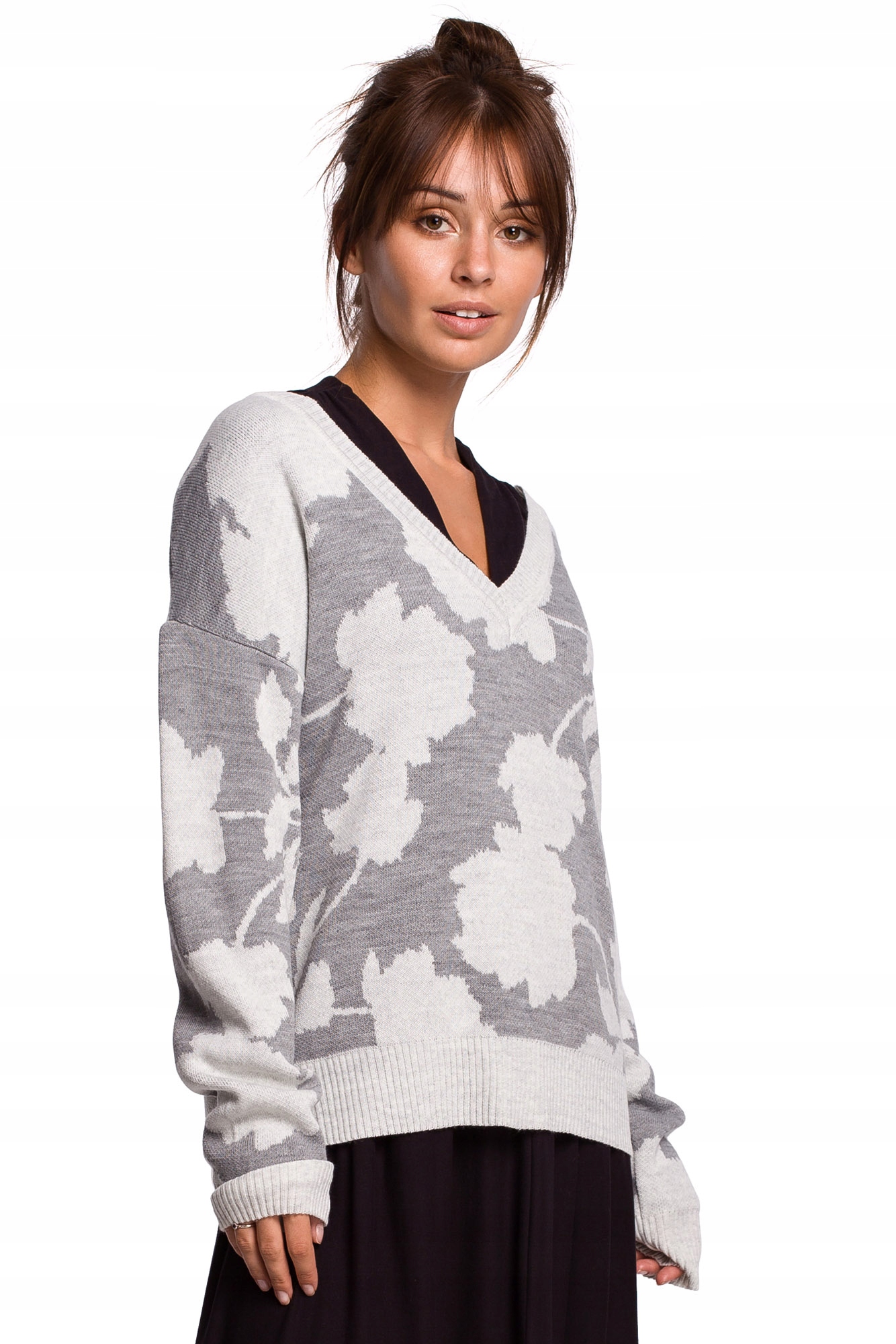 

BK056 Sweter W Kwiaty Model 1 [L/XL] Be Knit