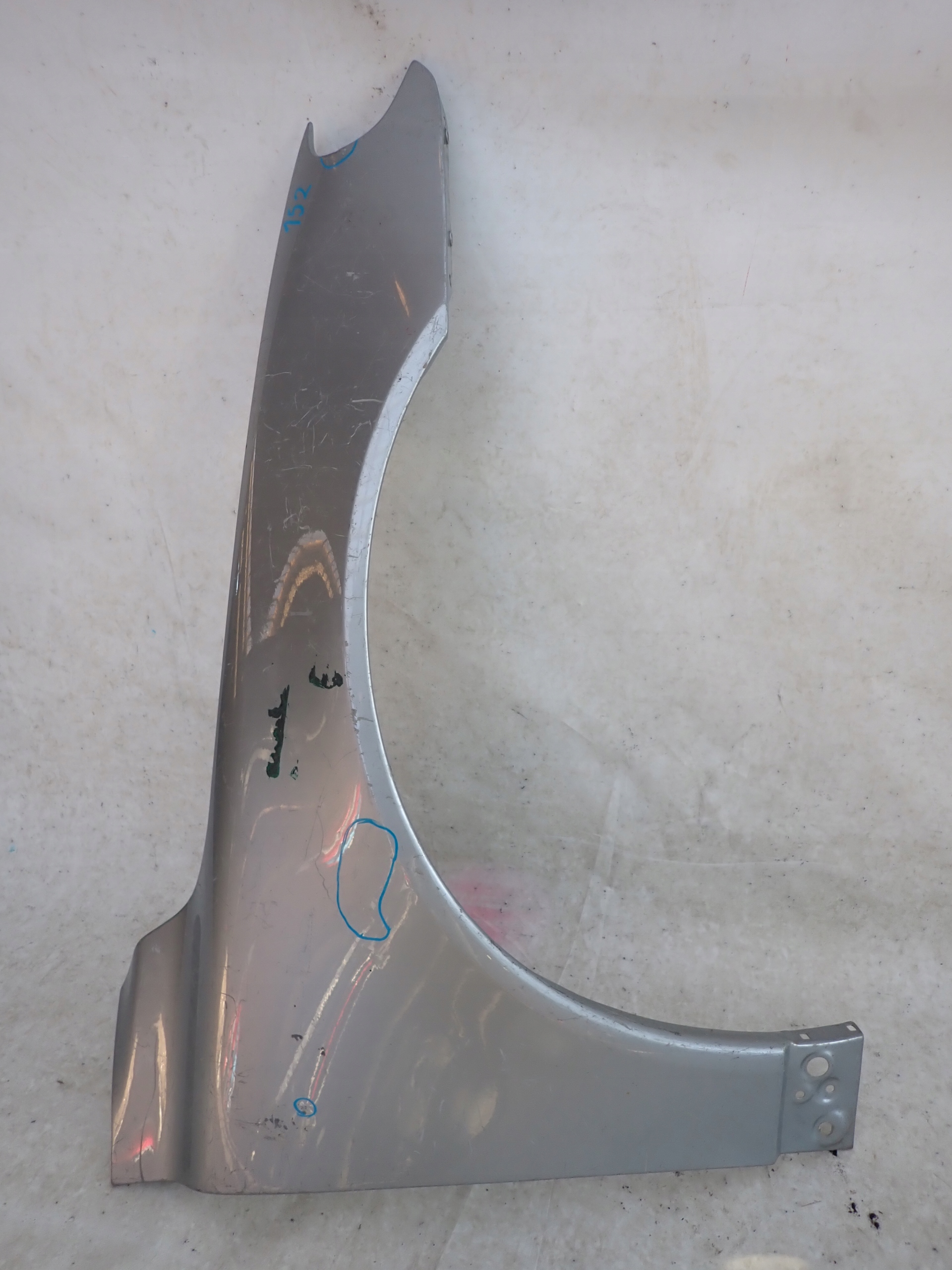 VOLVO V70 III 3 S80 II 2 06- fender front right