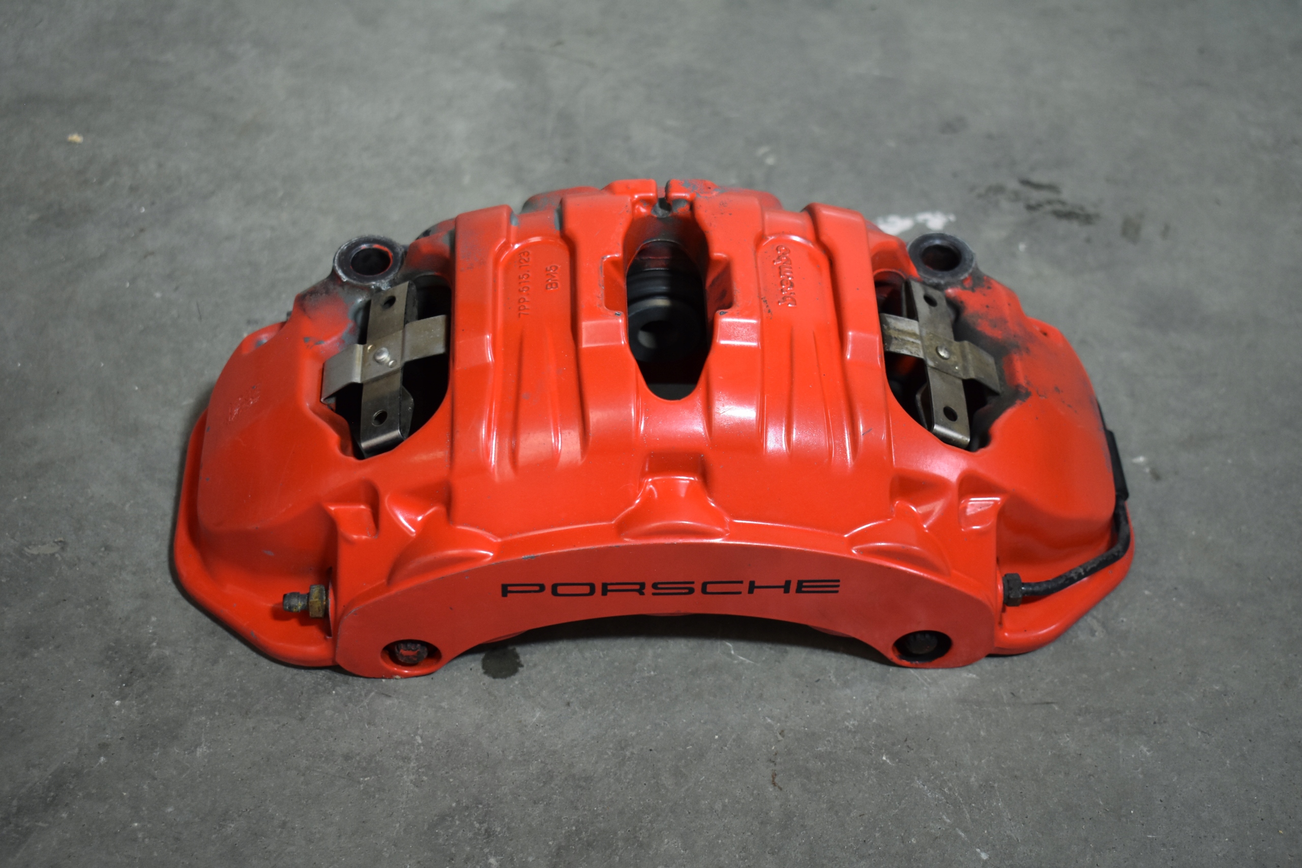 IDEALNY caliper front front right PORSCHE PANAMERA 971 4.0 DIESEL 1