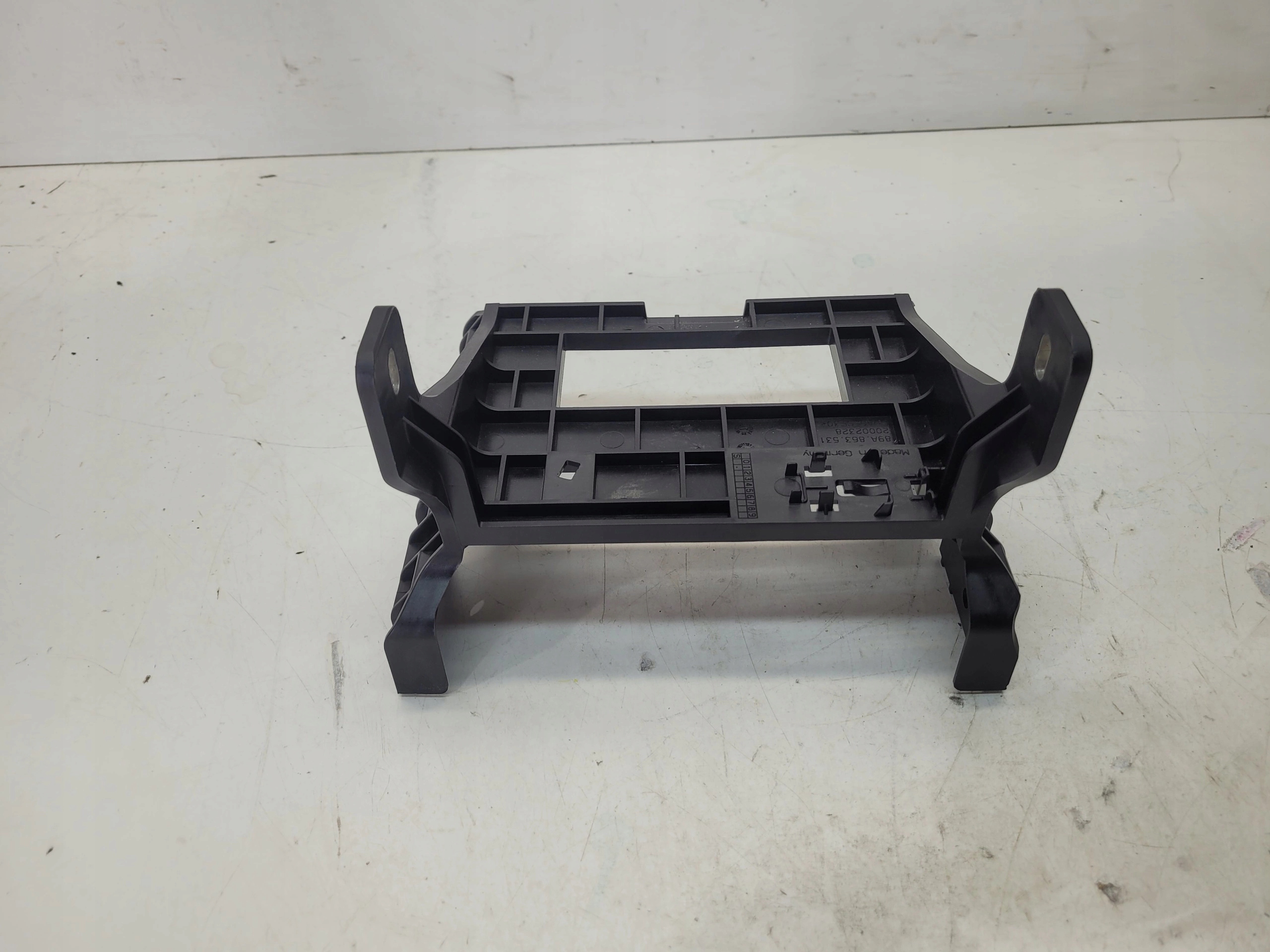 bracket holder TUNELU AUDI Q4 E-TRON 89A863531