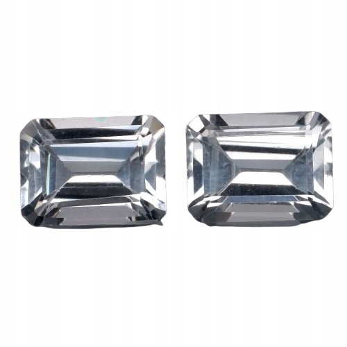 topazy bílý pár 3,70 karát 8 x 6 mm