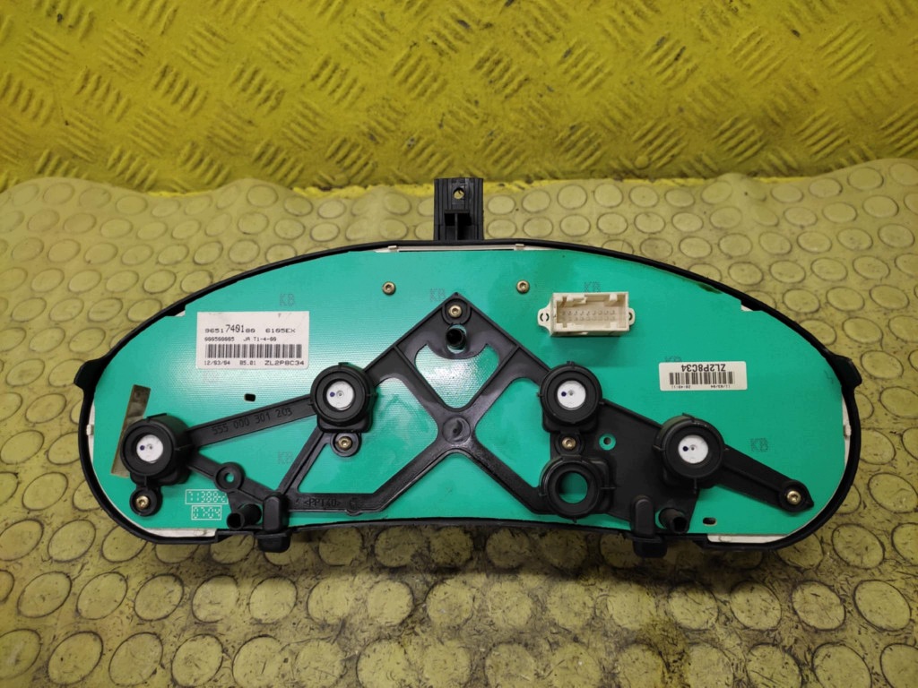 PEUGEOT 206 dials 9651740180