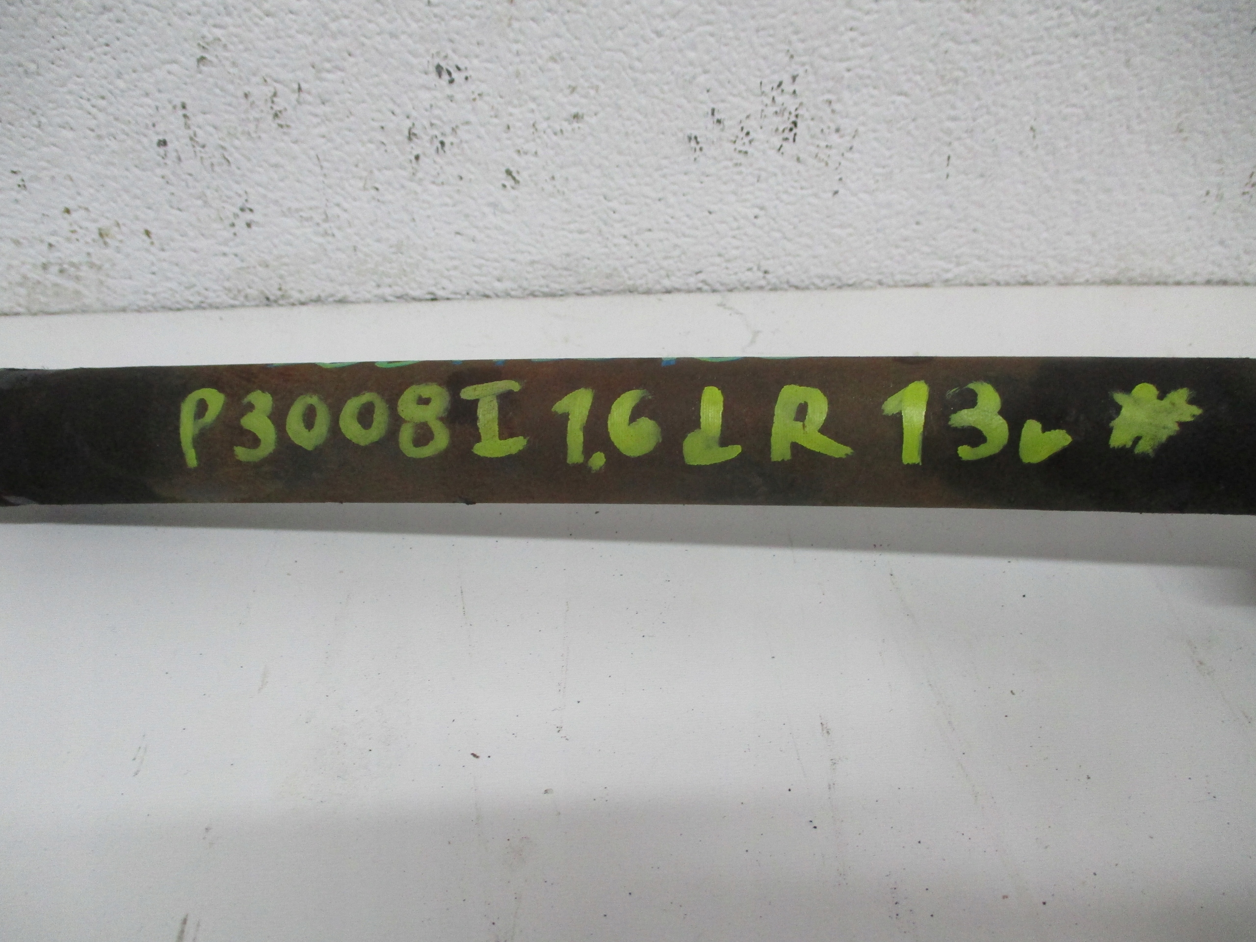 semi-axis PEUGEOT 3008 and 1,6 9684135480 right front