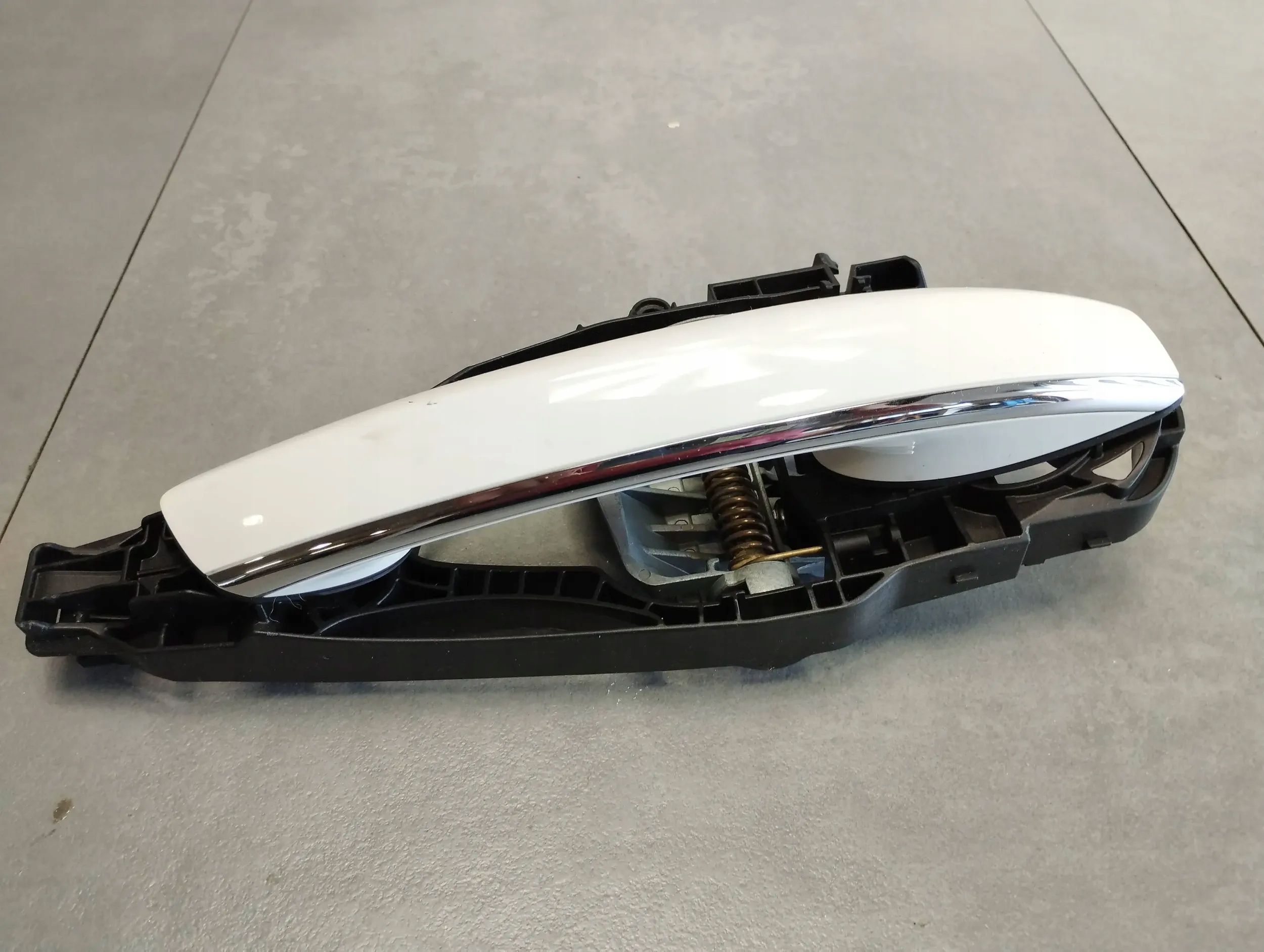 BMW 7 G11 handle right rear part KEYLESS A300 7377242
