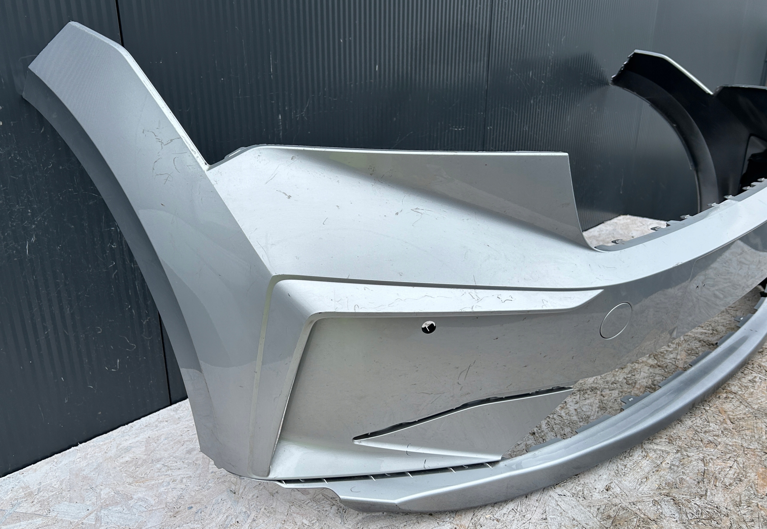 bumper front front SKODA ENYAQ 20- PDC