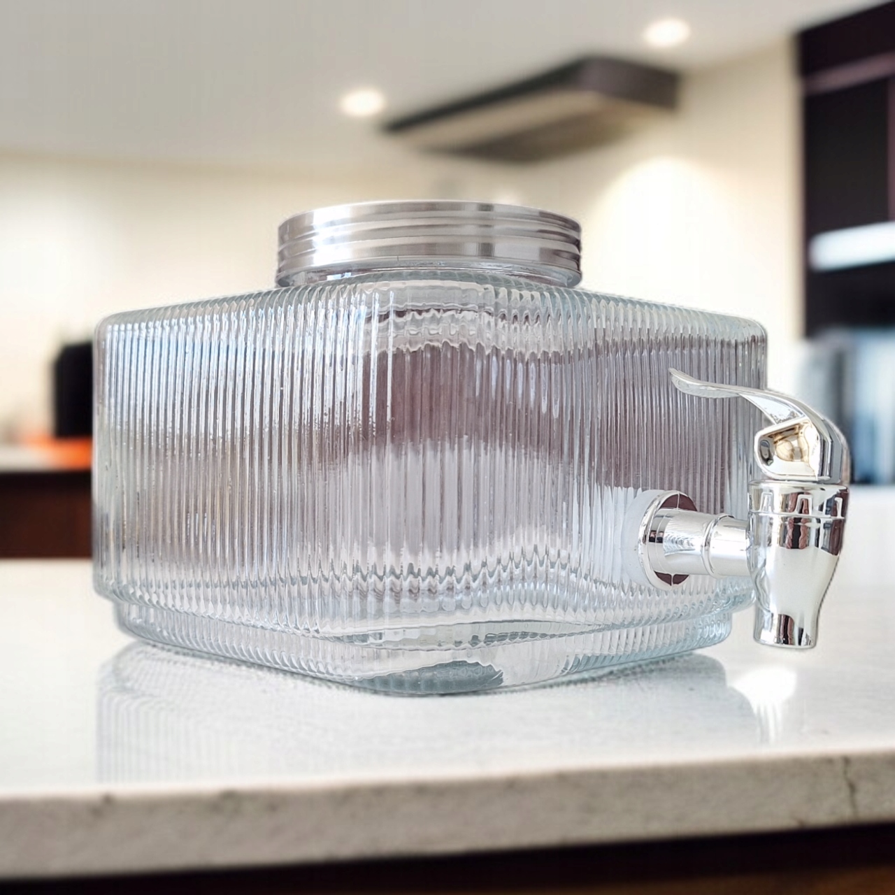 SŁÓJ Z KRANIKIEM DO LODÓWKI SŁOIK 3 L SZKLANY Z KRANEM NA WODĘ LEMONIADĘ Rodzaj dzbanek