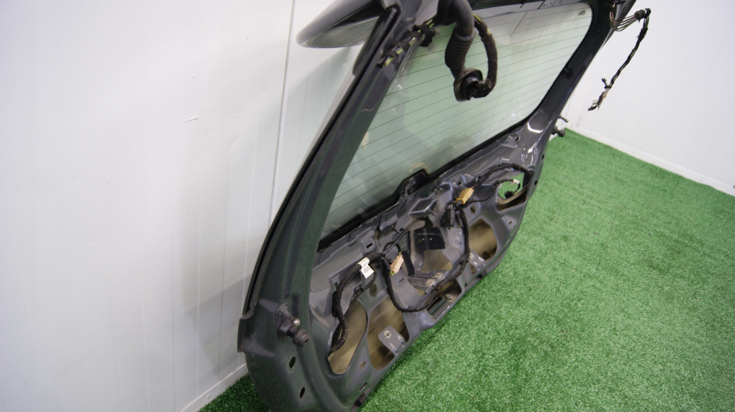 boot doors rear part LIFT SEAT LEON 2 2009