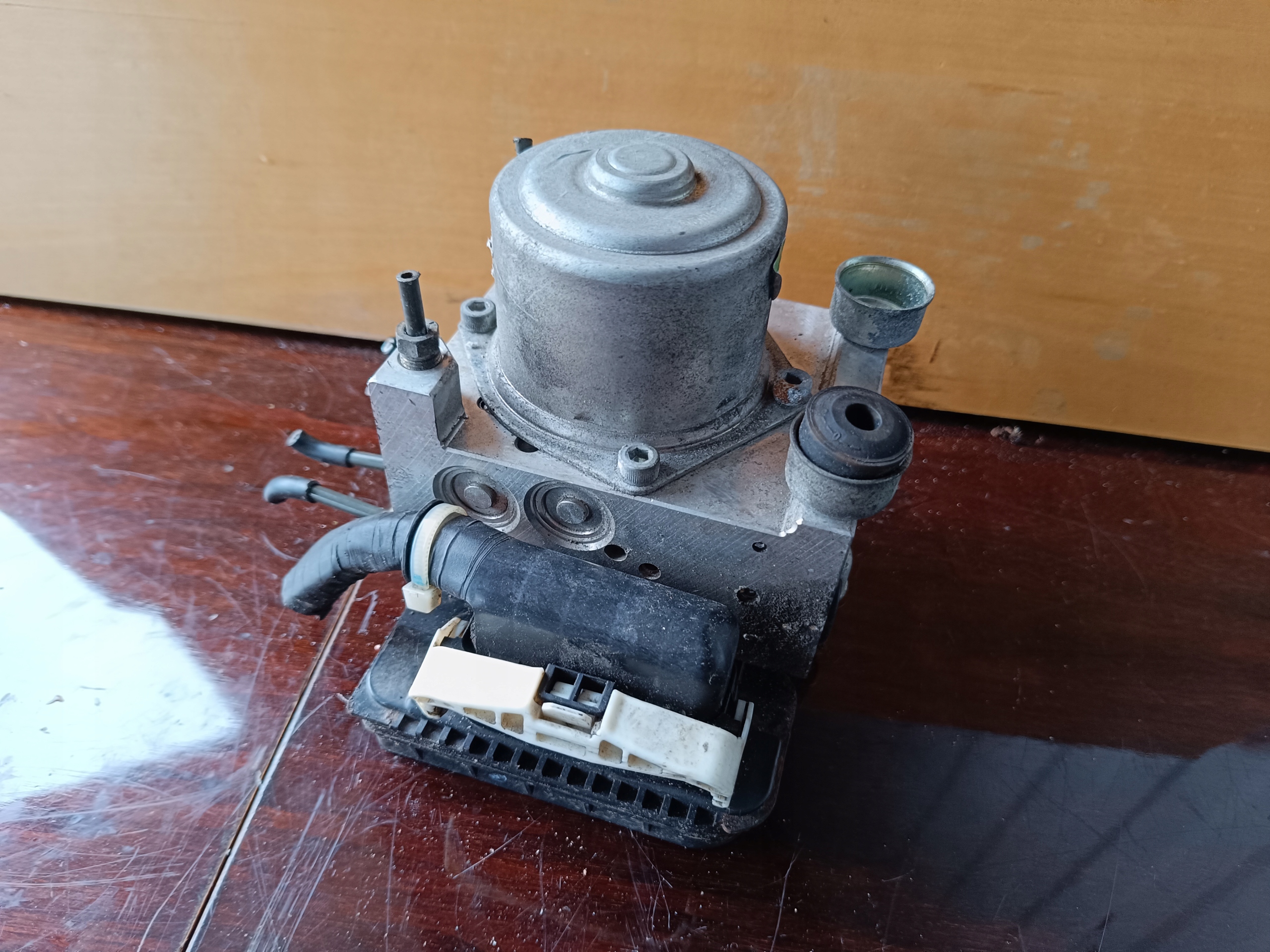 SERVOFRENO ABS MAZDA 6 2.3 16V 437-0775 2067442