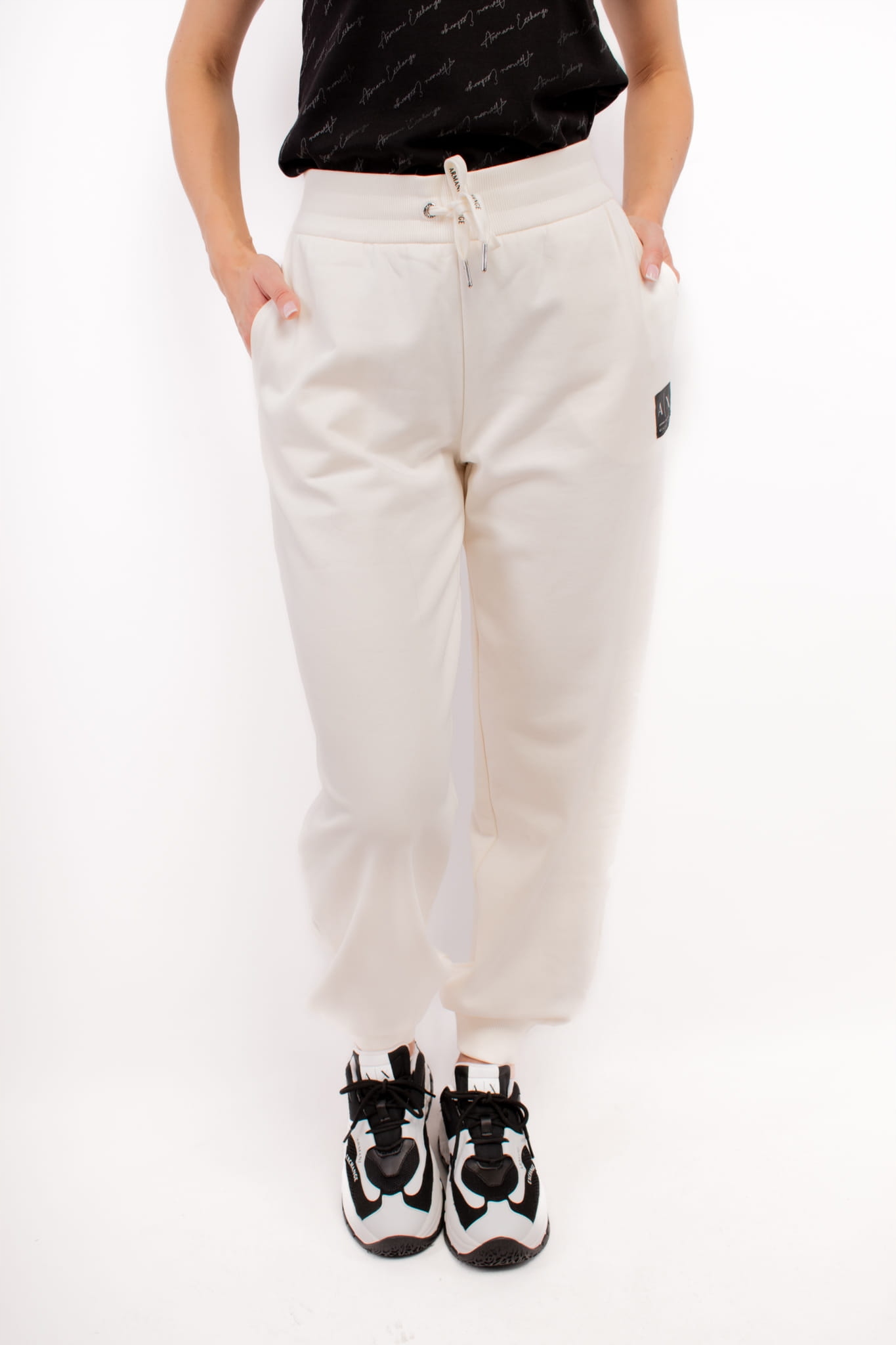 Dámské kalhoty Armani Exchange XW000017 AF10172 krémové XXL