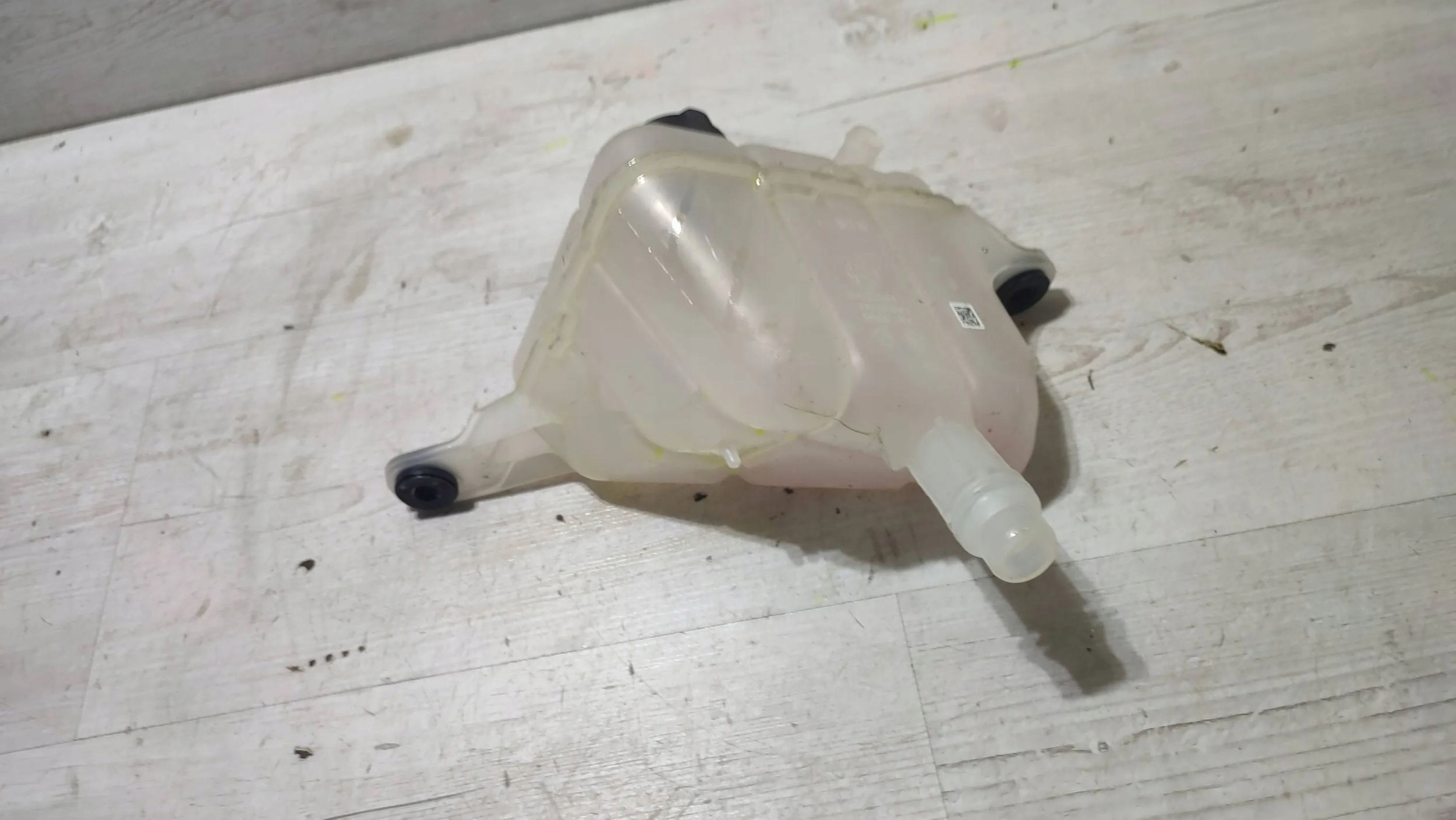 Réservoir eau Alfa Romeo Stelvio 50532261