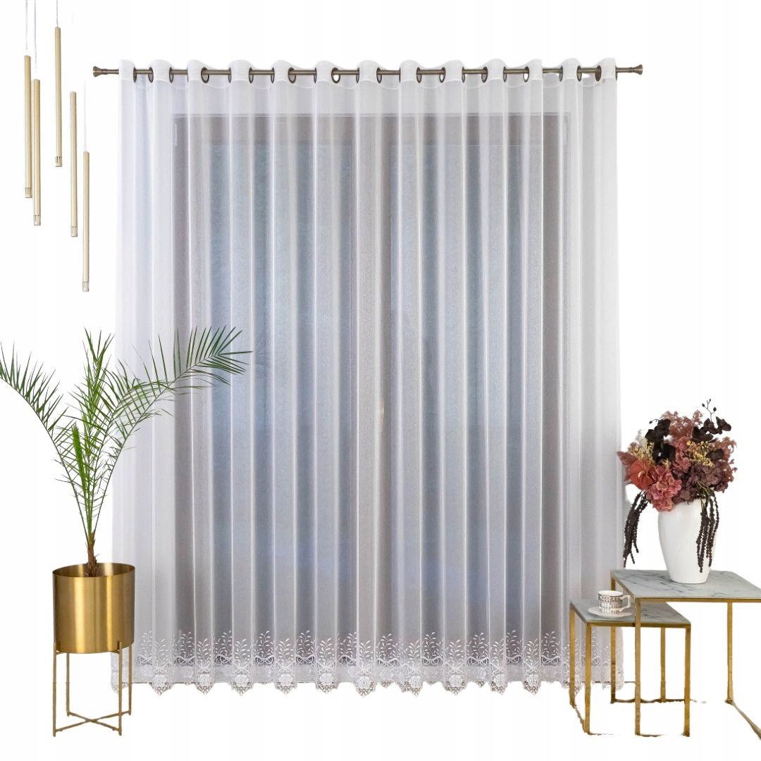 Hotová záclona , elegantní záclona s očky a bohatou výzdobou 200X225