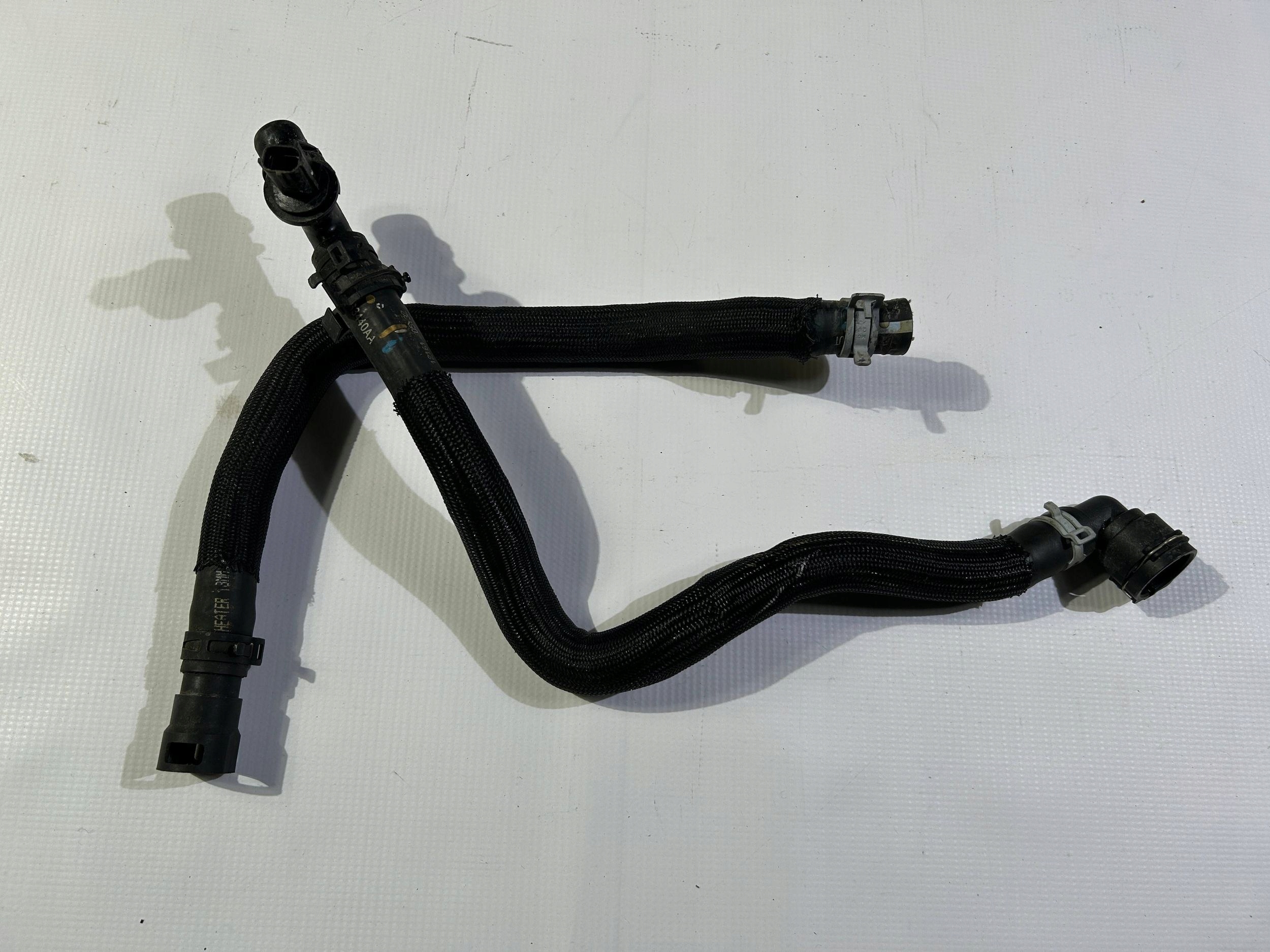 wiring wodny pipe hose radiator chlodzenia Chrysler Pacifica 2017-2026