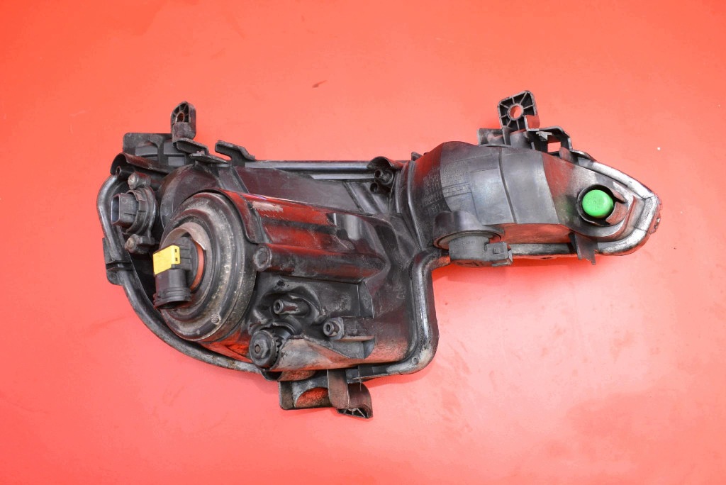 fog light left front front 9670476280 PEUGEOT 508 1 and 10-14