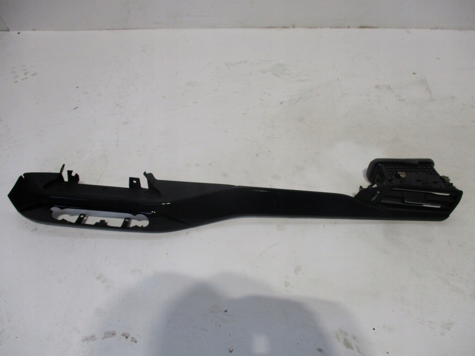 DEKOR DESKI fedél FORD KUGA MK3 LV4B-S045H93-B