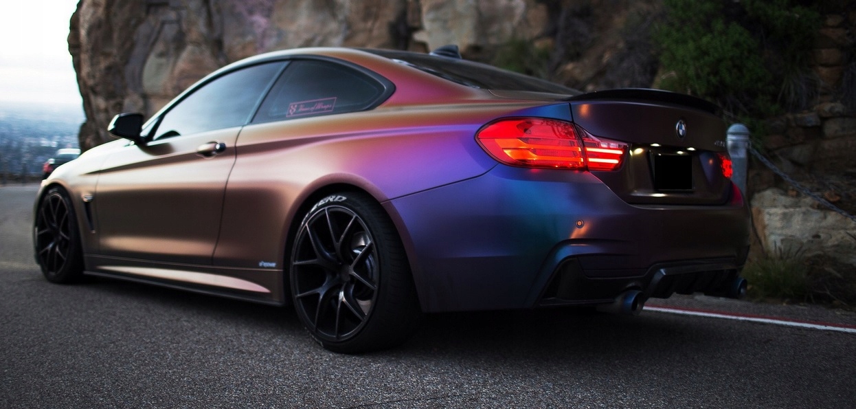 FOLIA SAMOCHODOWA SAMOPRZYLEPNA NAKLEJKA OKLEINA KAMELEON 50x152cm Szerokość produktu 152 cm