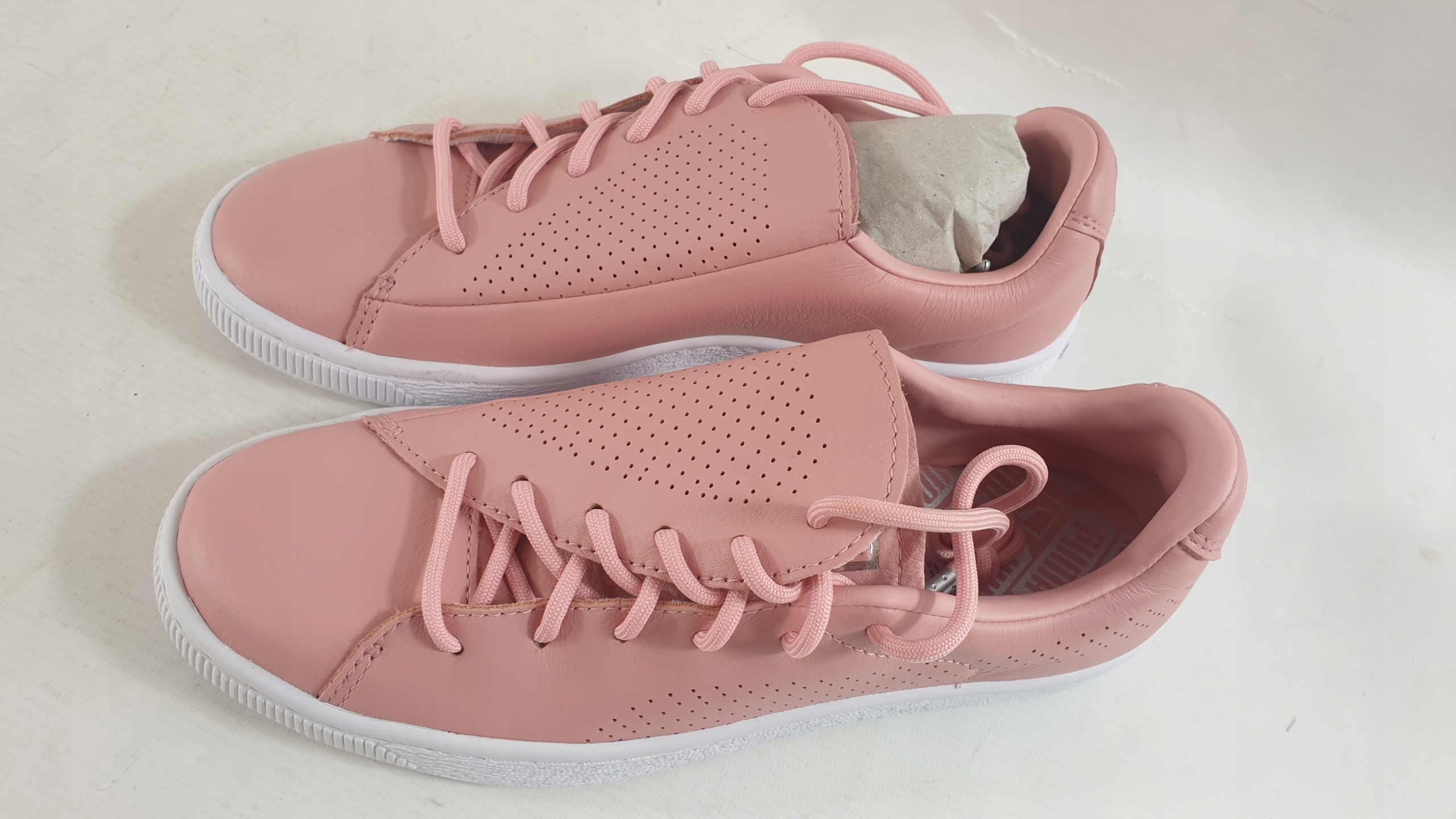 Sportovní obuv Puma Basket Crush Perf Wn's vel. 37,5