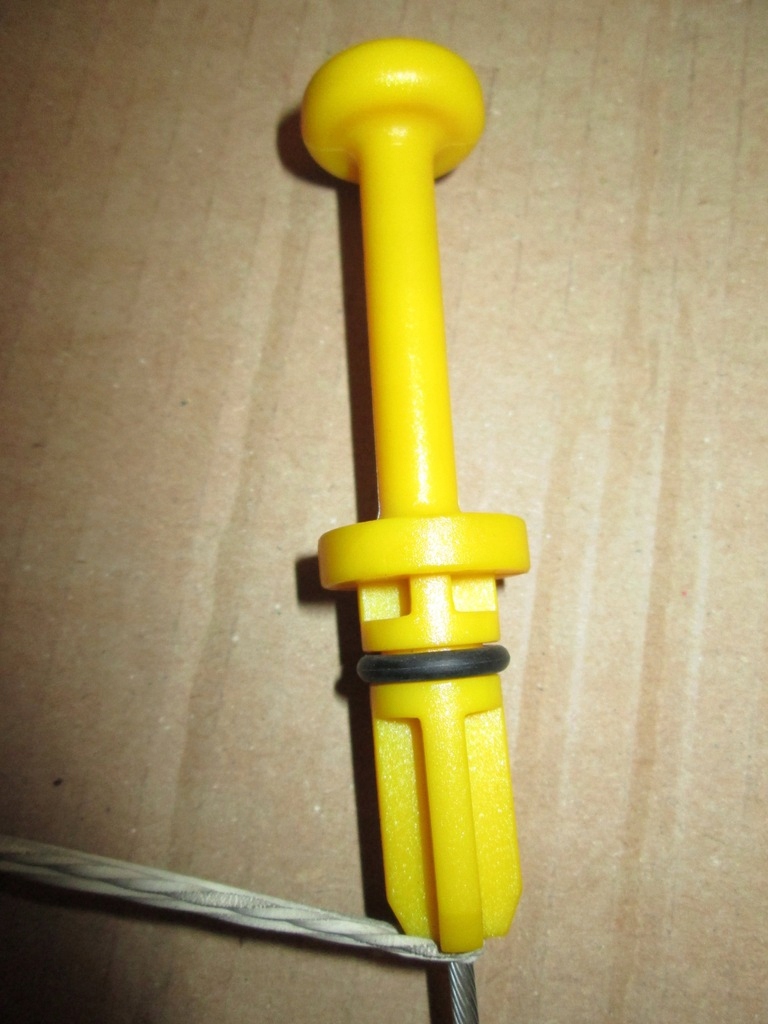 BAGNET OLEJU CITROEN C3 C4 PEUGEOT 206 207 1,4 16v Producent części Tech-France