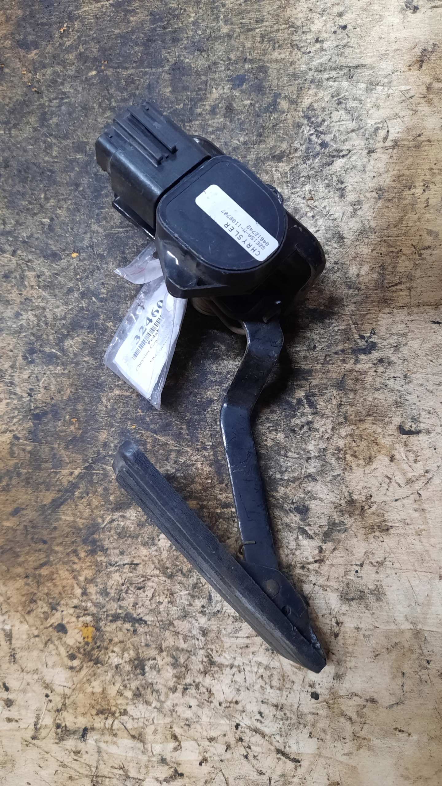 POTENCJOMETR GAZU CHRYSLER GRAND VOYAGER 2.5D 02R