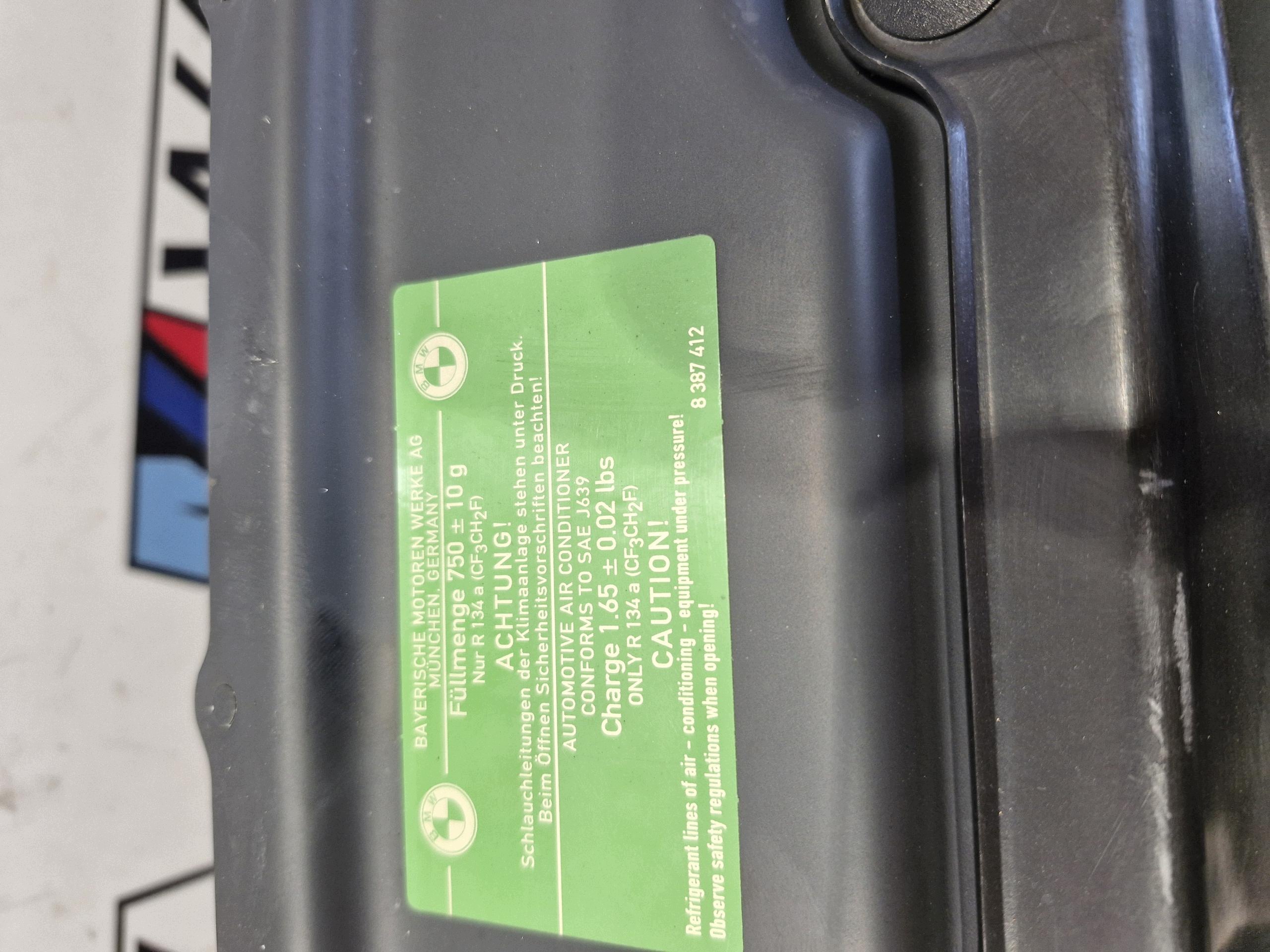 BMW OE BMW E39 WZPOCNIENIE support panel for radiators