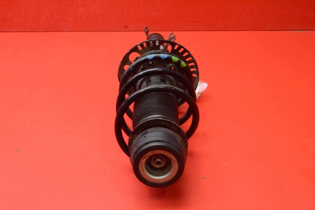 shock absorber left front 1S0413031B VW UP 1 and 1.0 12V 60 KM 11-20