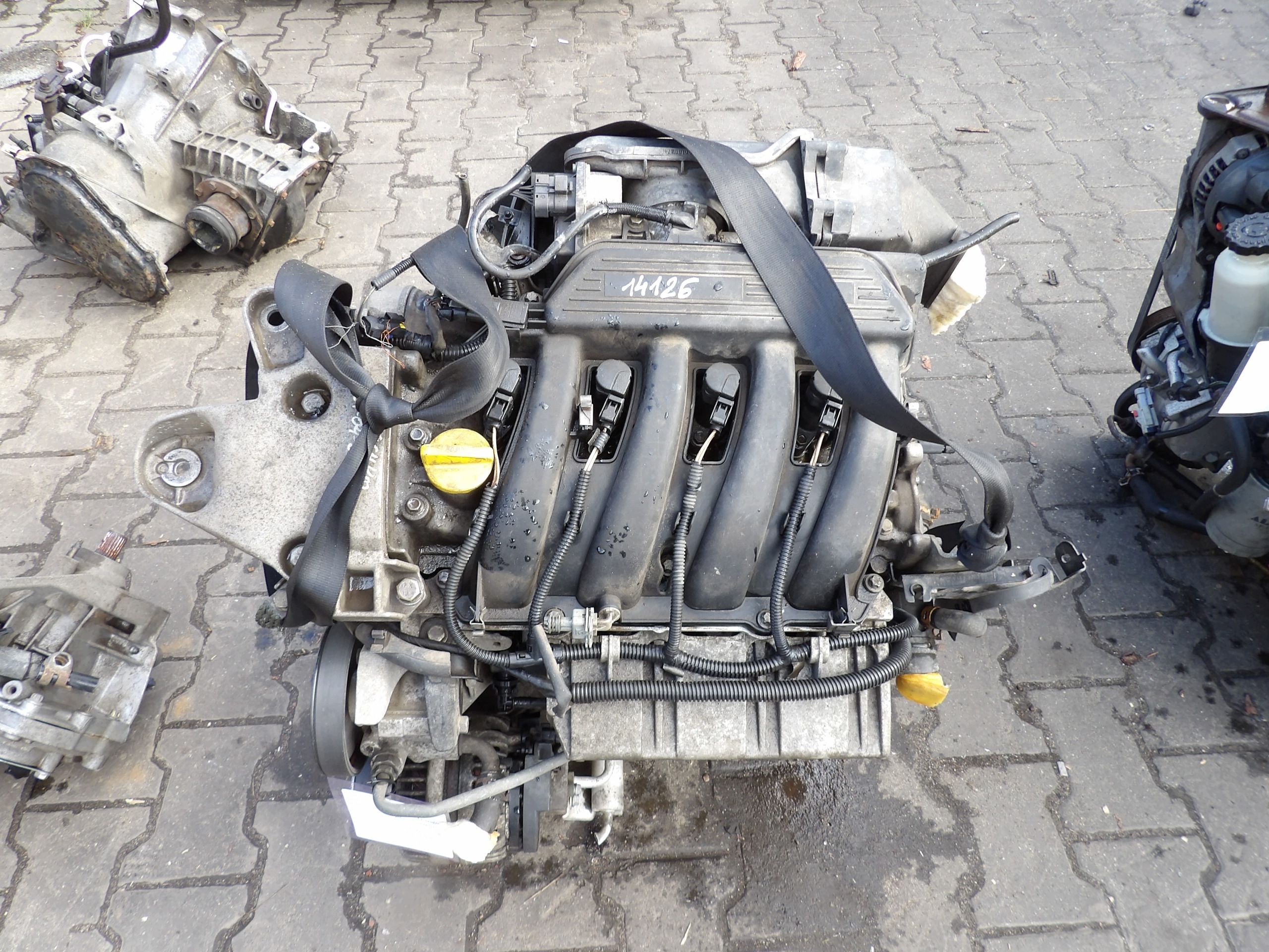Renault Laguna II 1,6-107 km engine complete