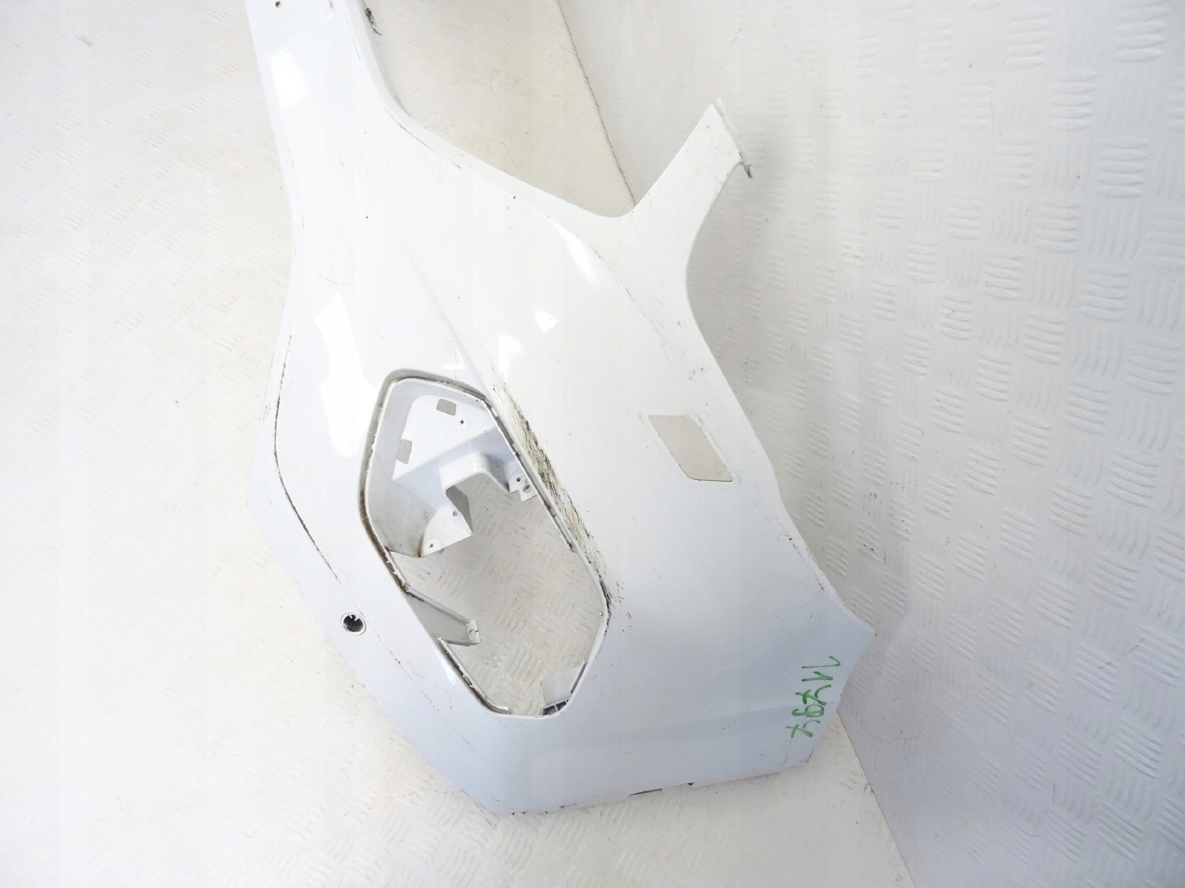 Ford Kuga MK2 LIFT ST LINE bumper front