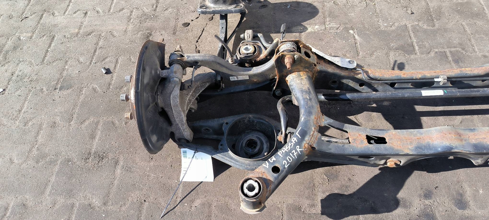 träger / Achsträger heck VOLKSWAGEN PASSAT B8