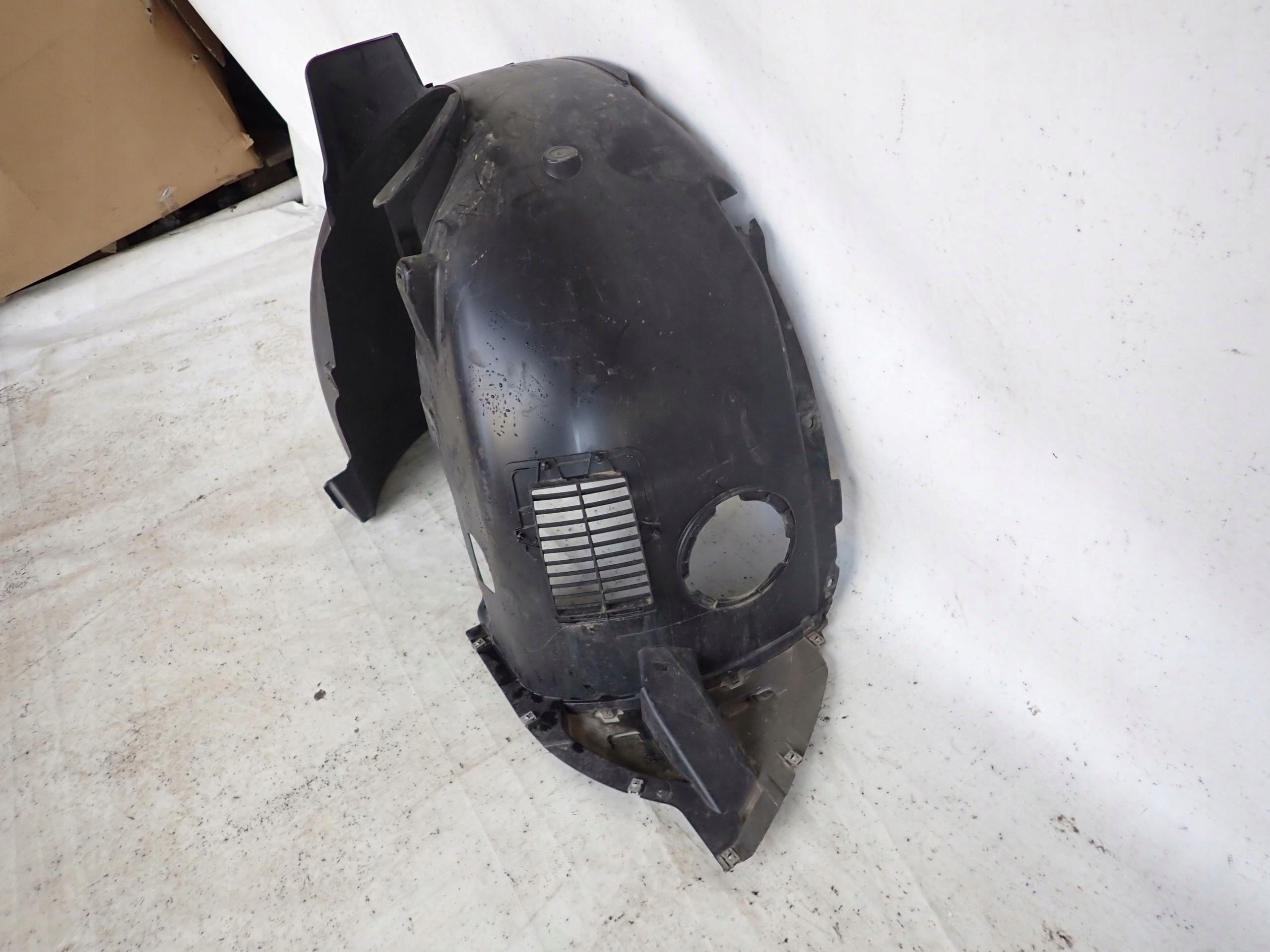 VW CADDY IV 4 20-> mudguard front front left