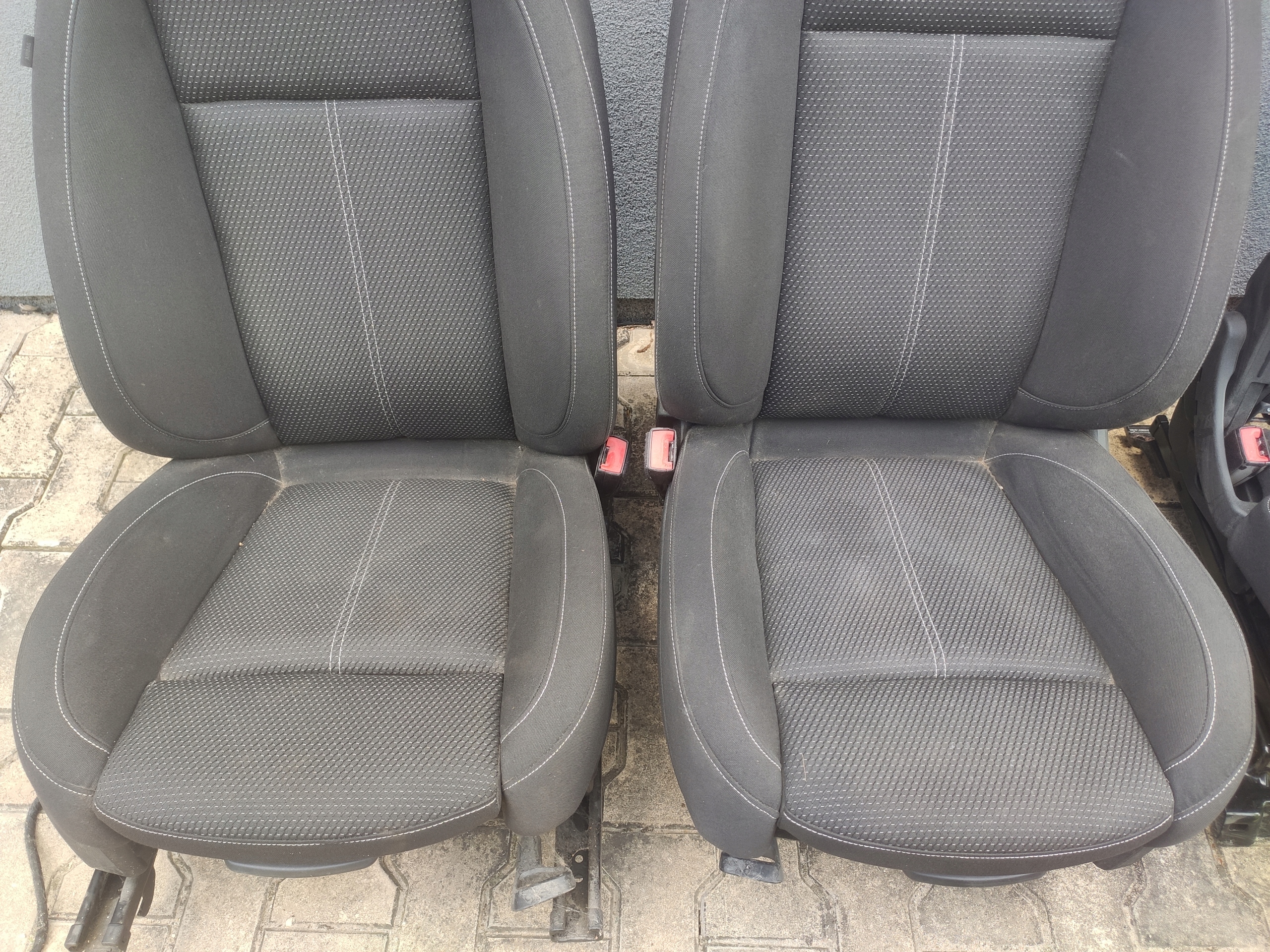 OPEL ZAFIRA C 2012 KOMPLET Sitze 7OSOB