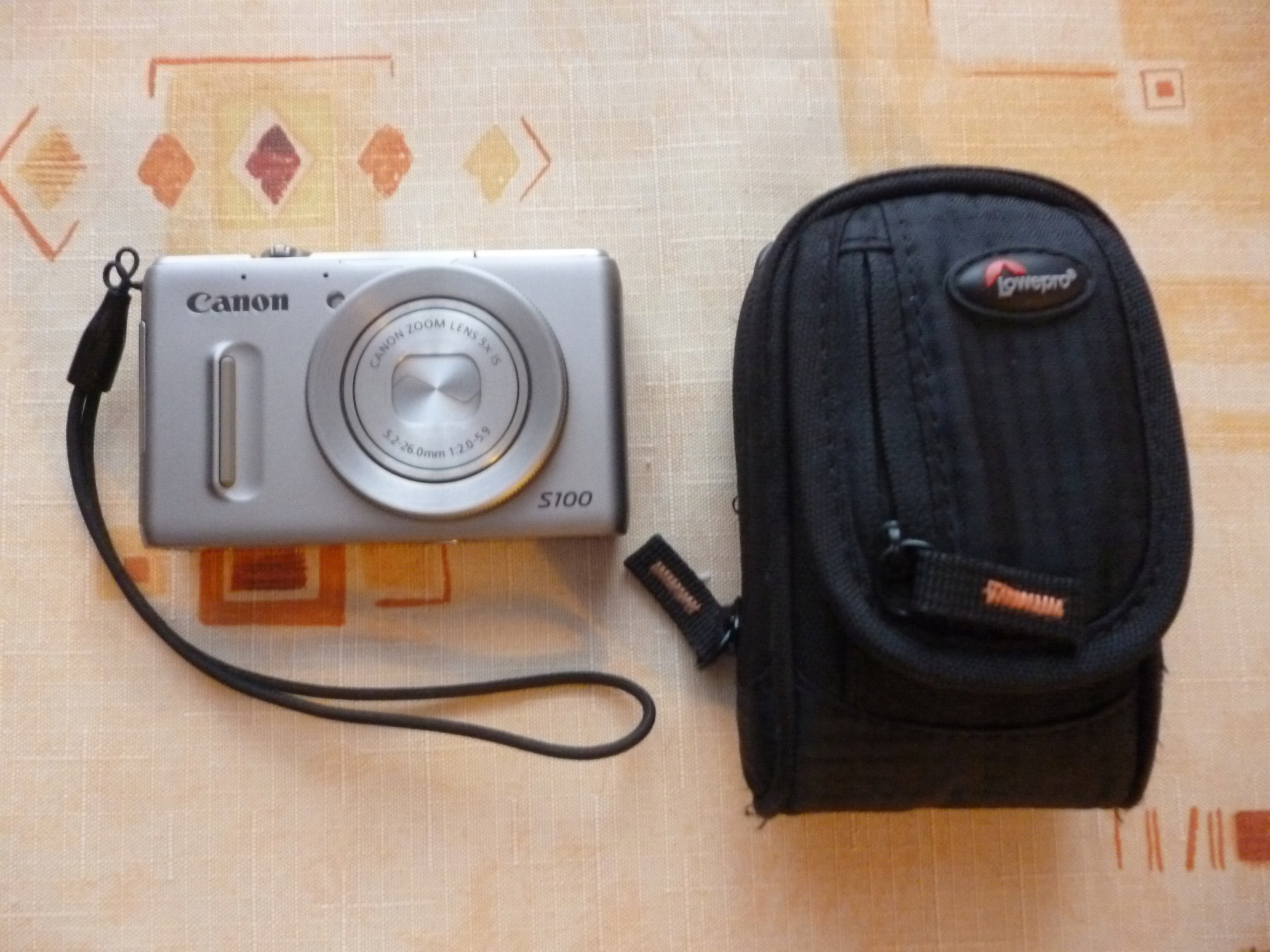 Canon PowerShot S100 w bardzo dobrym stanie