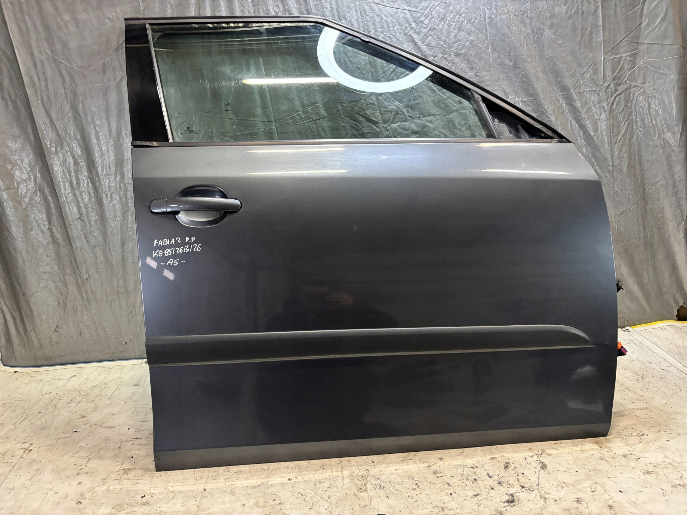 door right front Skoda Fabia II 2 k: LF8J