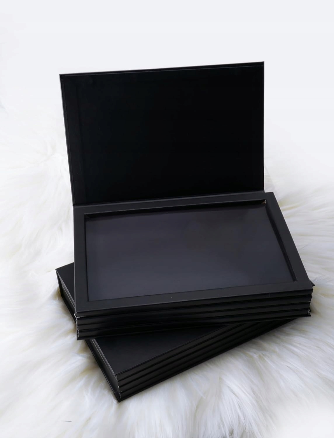 MAGNETYCZNA PALETA CIENI DO POWIEK 4 WARSTWOWA W KSZTAŁCIE KSIĄŻKI Marka inna marka