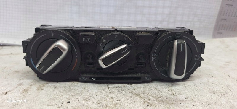 Unite commande clima Bouches buses SKODA CITIGO 1ST820045N