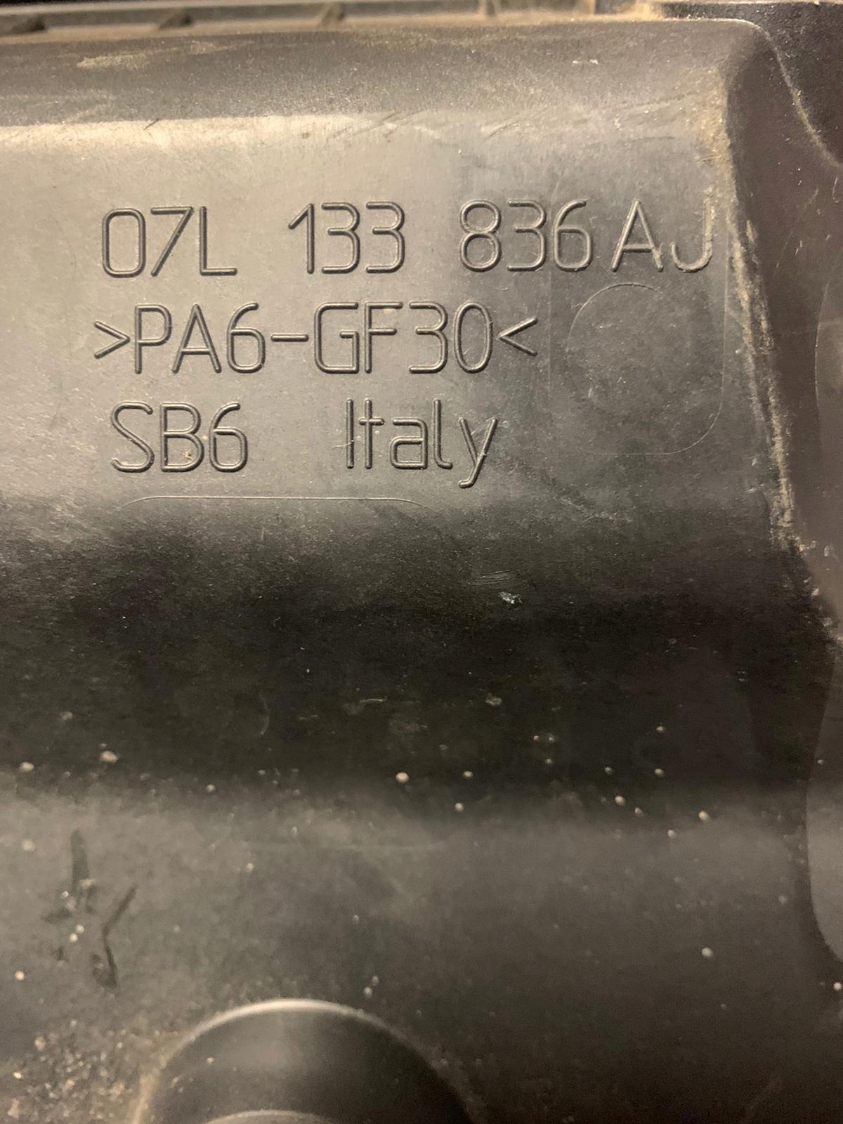 IDEALNA RECHTS GEHÄUSE FILTER LUFT AUDI RS6 1
