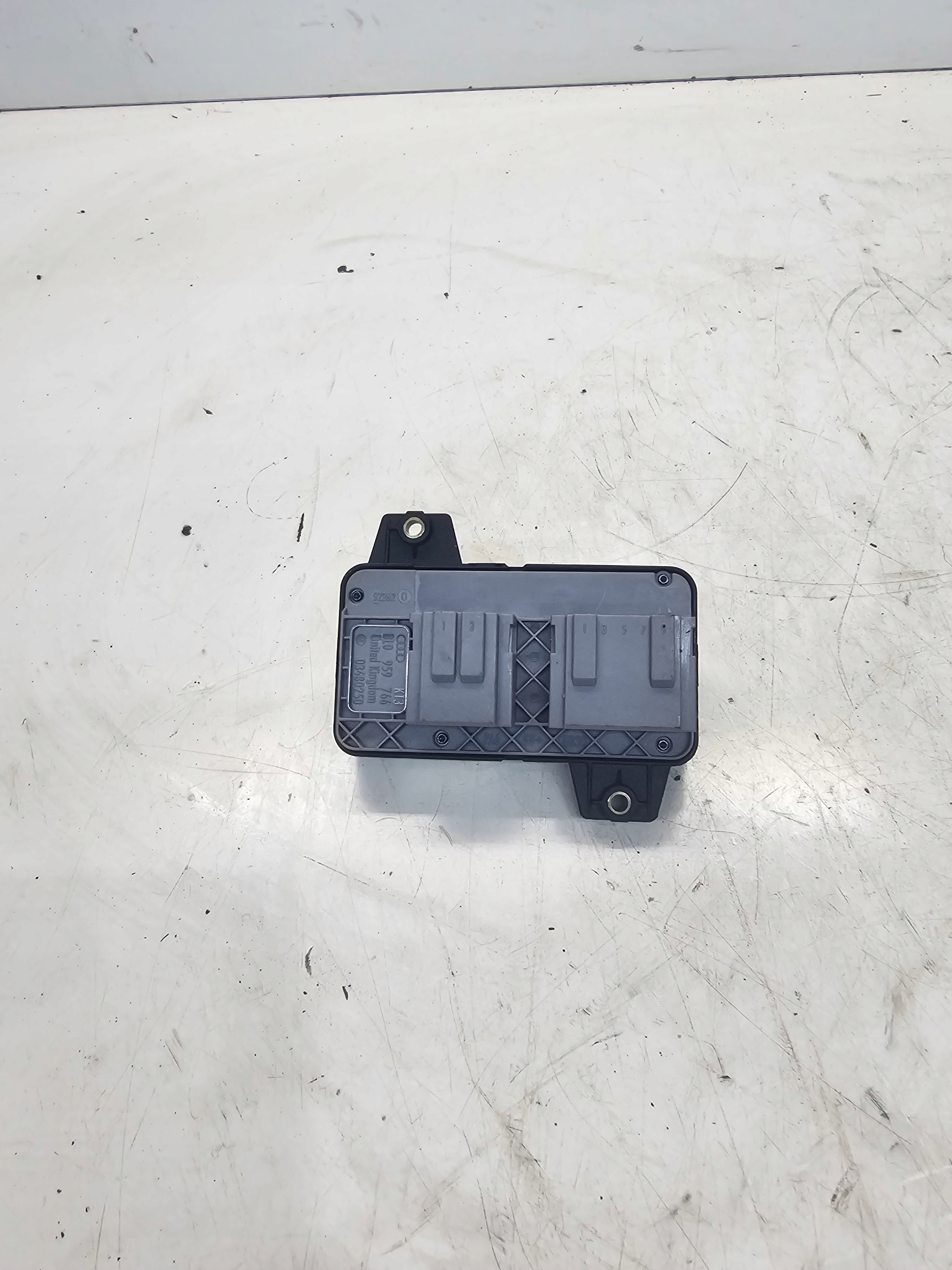 switch control seat right AUDI A3 8L 8L0959766