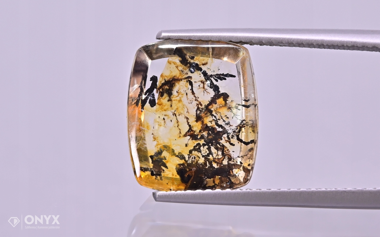 Křemen dendrit konvexní dlaždice cushion 13,5x11 mm