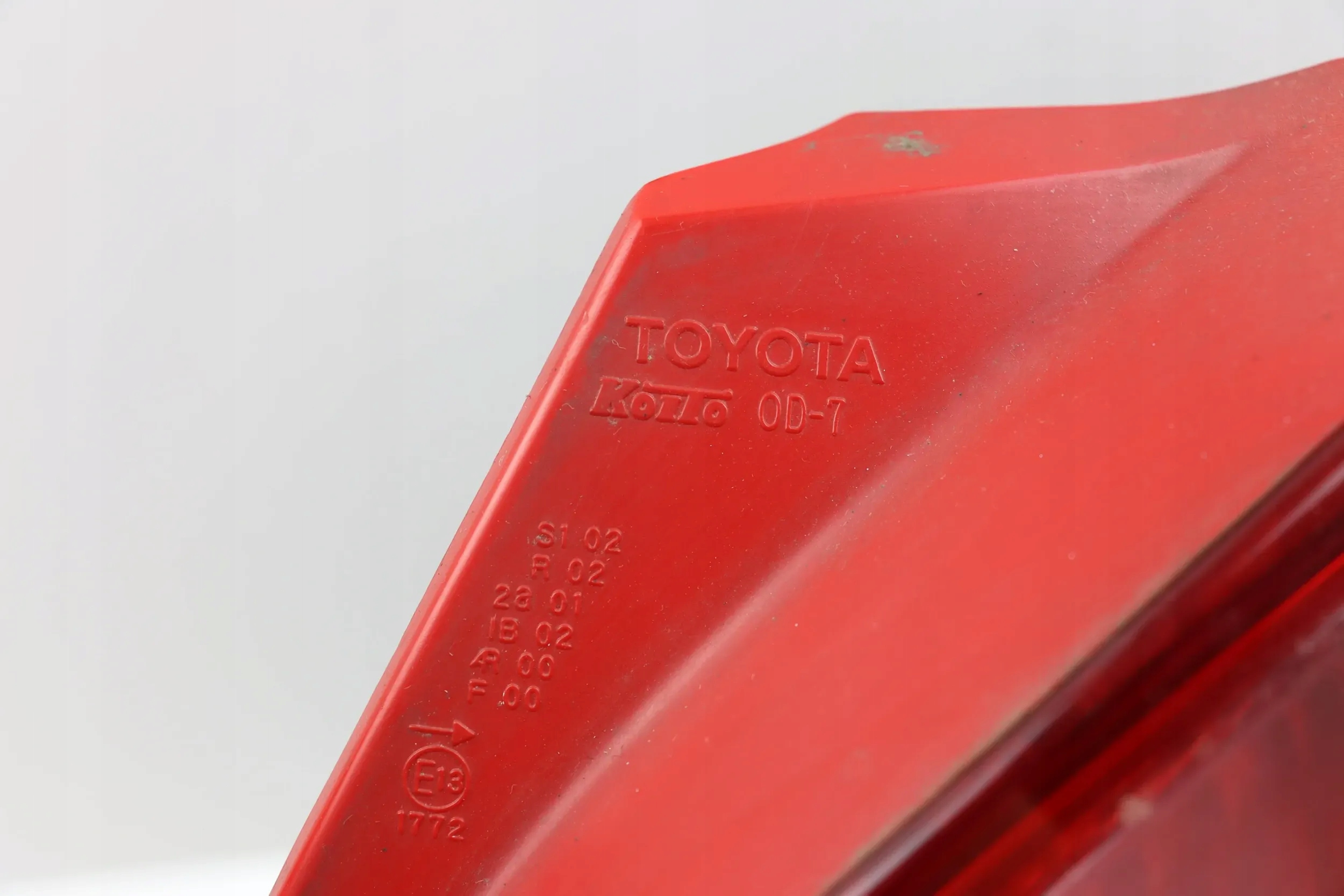 TOYOTA YARIS II 2 light right rear part rear EUROPA