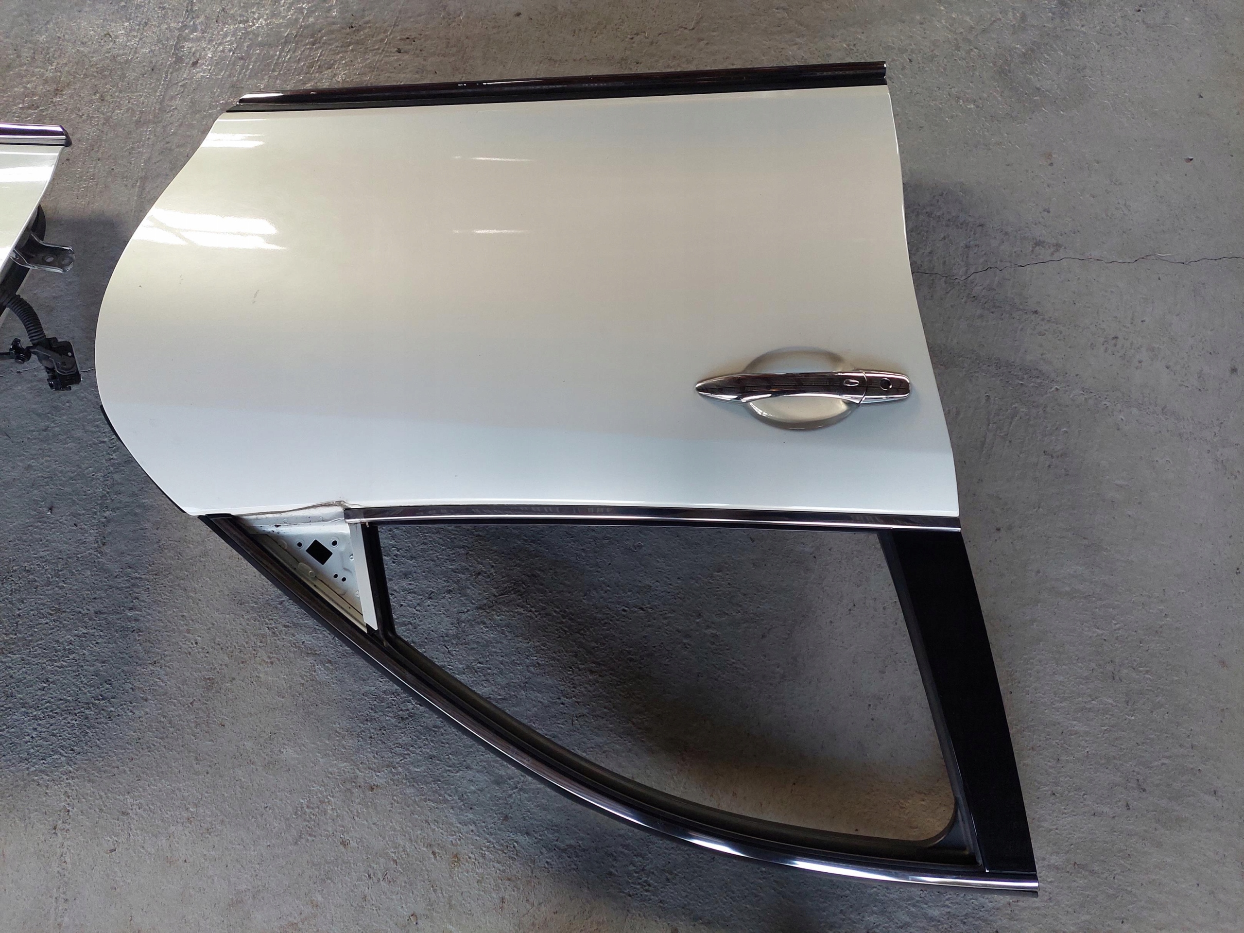 door left front complete front left INFINITI FX II QX70 QAA