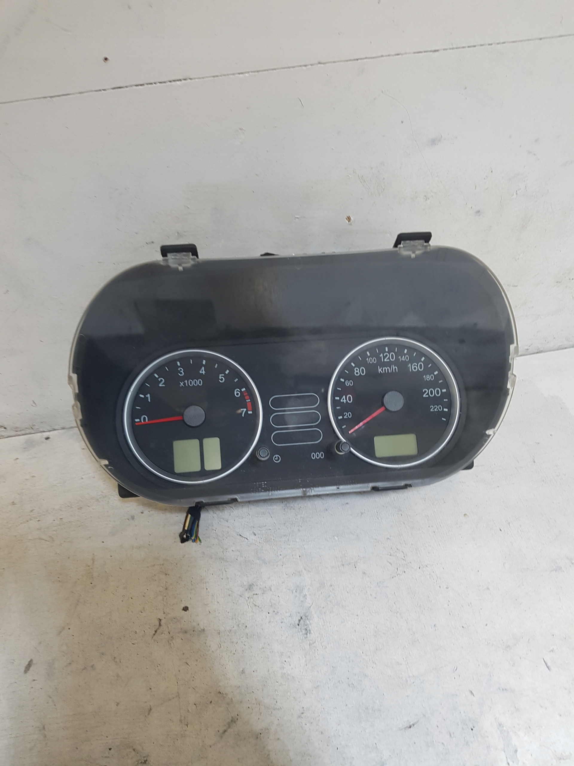 dials dials FORD FIESTA MK 6 1.3 B