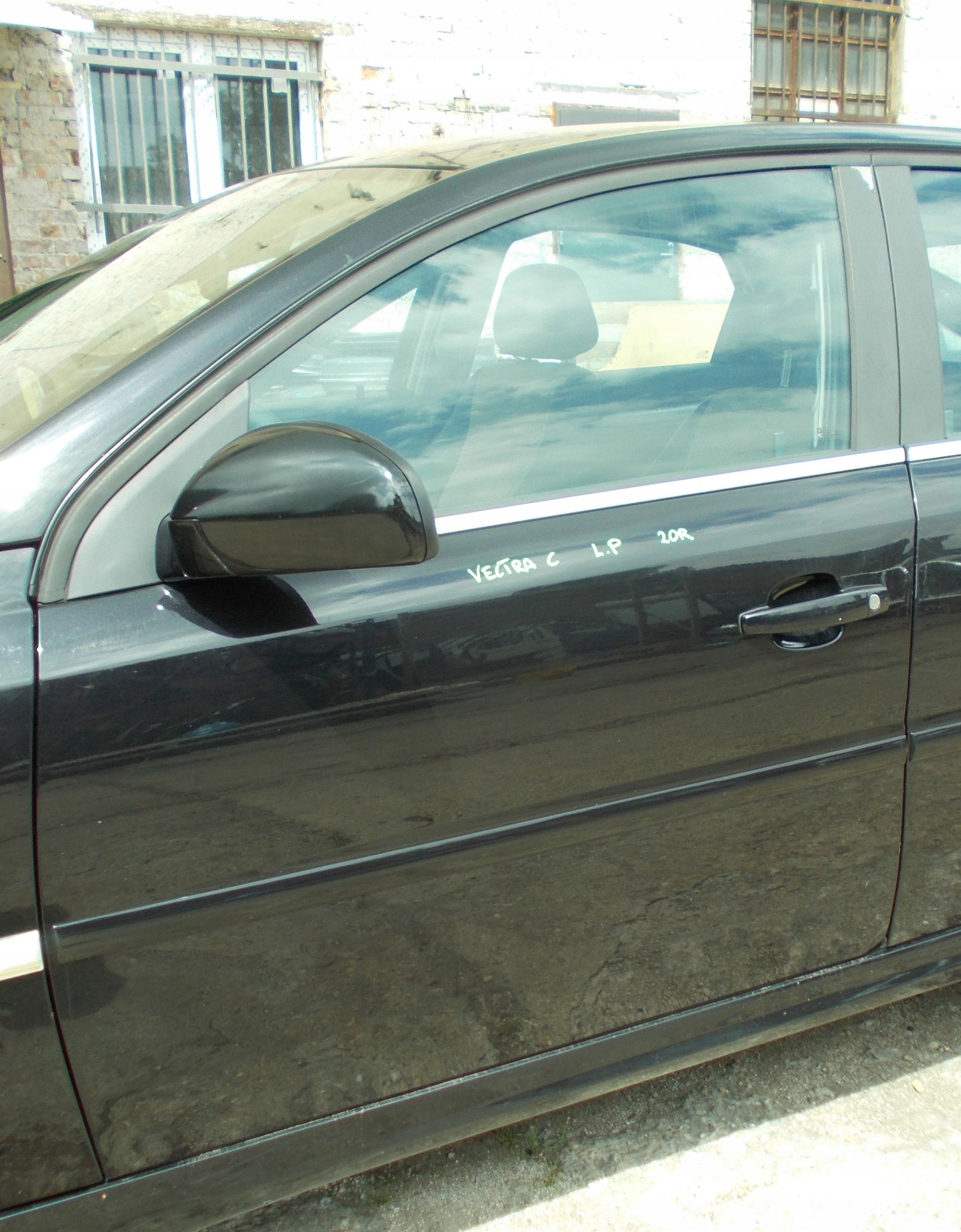 OPEL VECTRA C HB door left front complete Z20R
