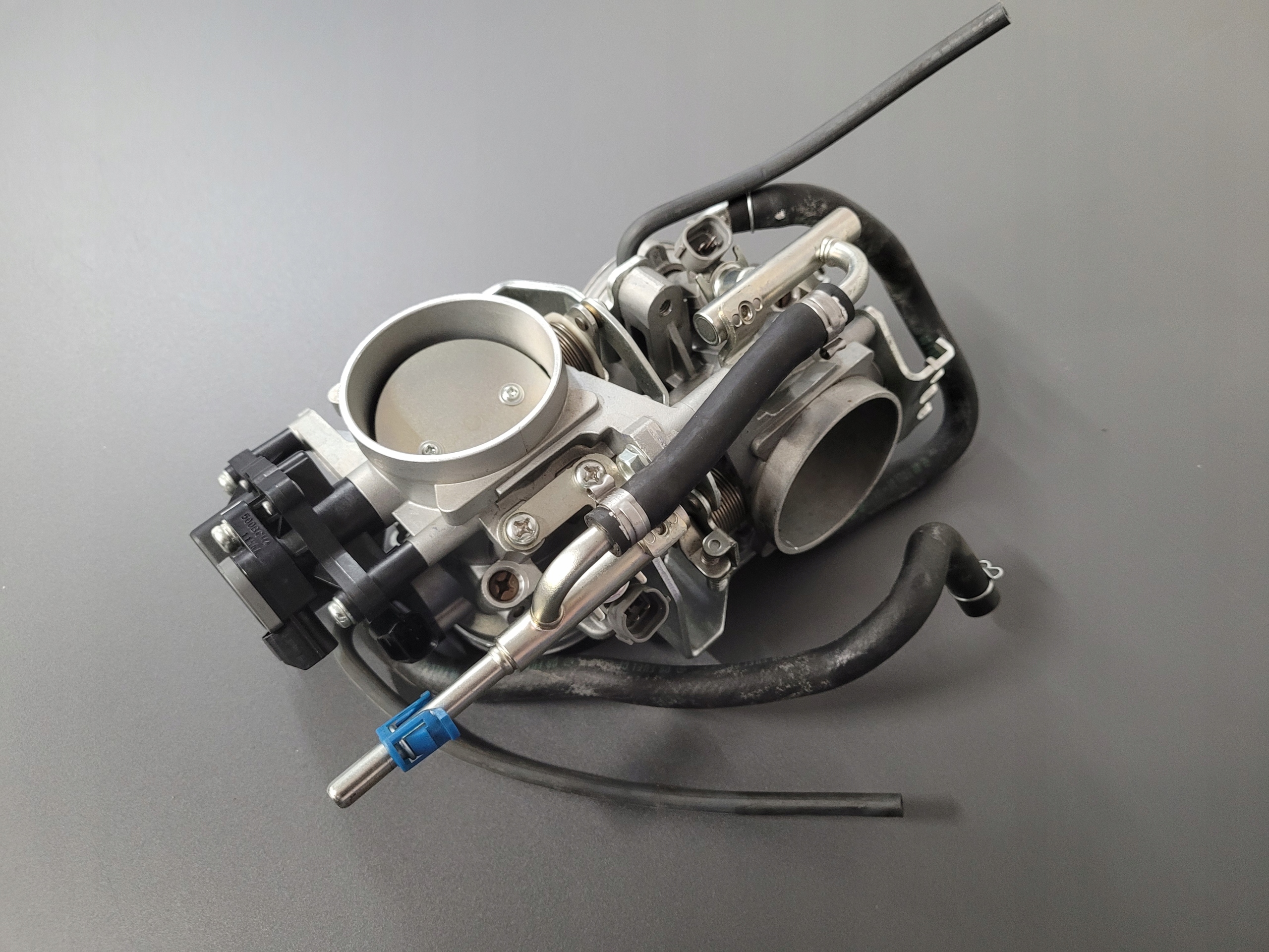 Suzuki vzr 1800 intruder дросельна заслінка TPS повний комплект