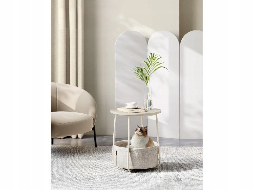 Kulatý odkládací stolek s textilním košem krémový