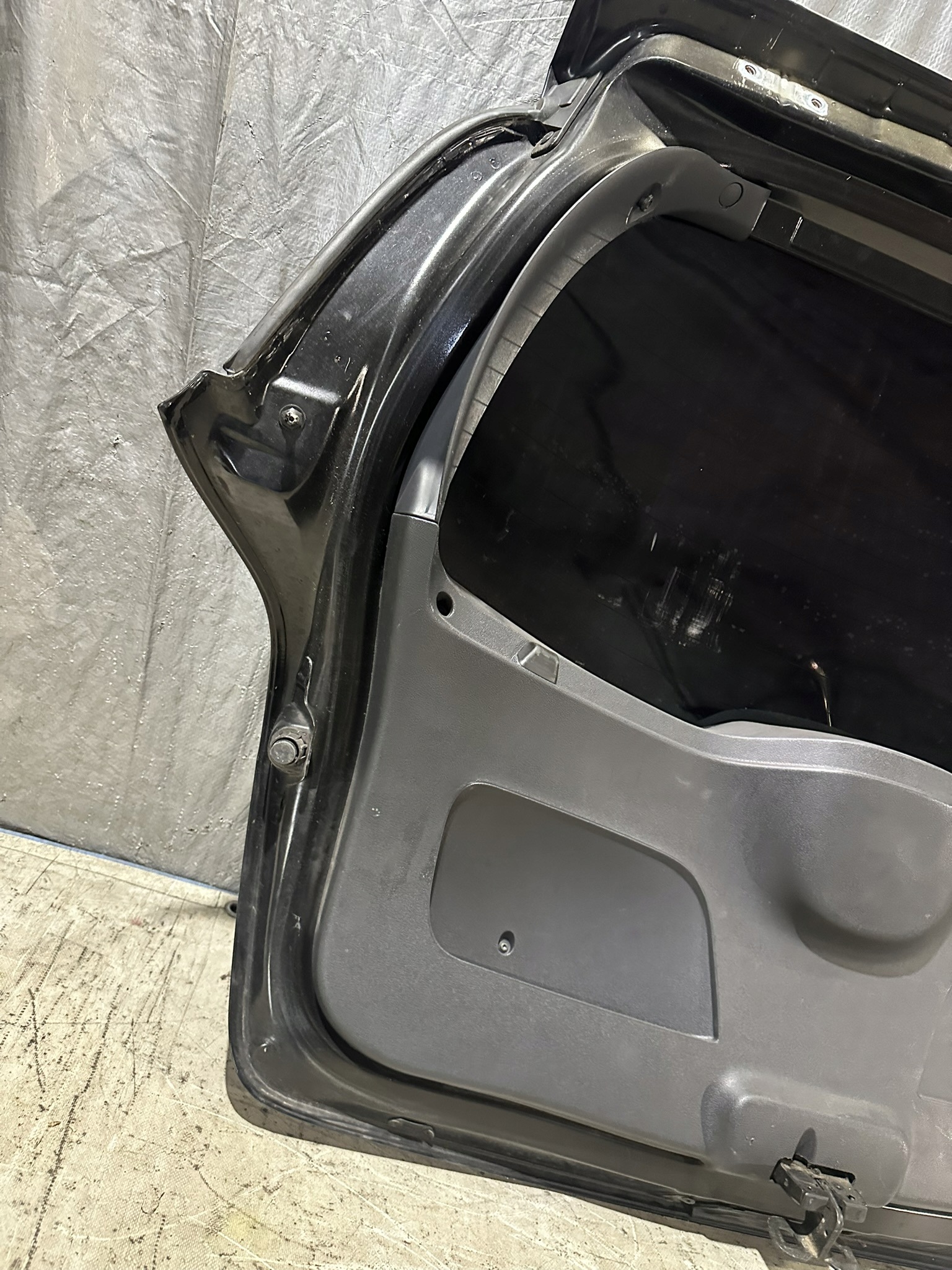 trunk door boot RENAULT CLIO III NV676