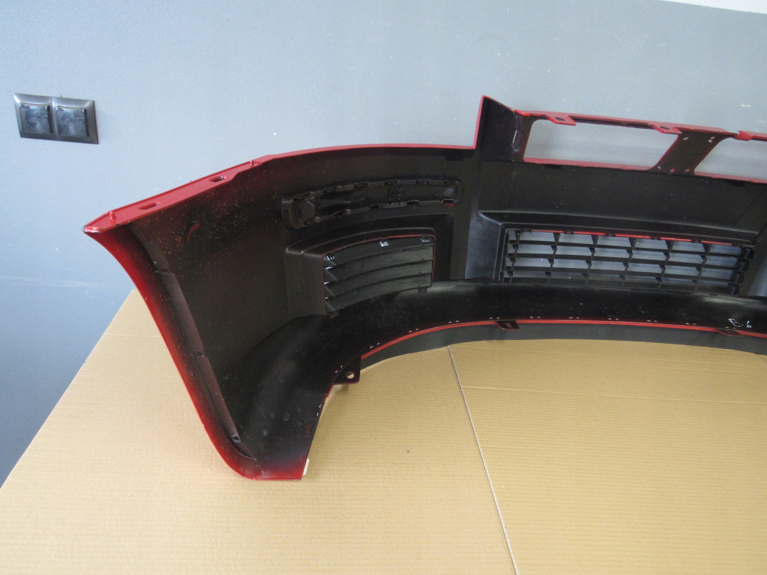 FIAT STILO 2001-2007 бампер перед
