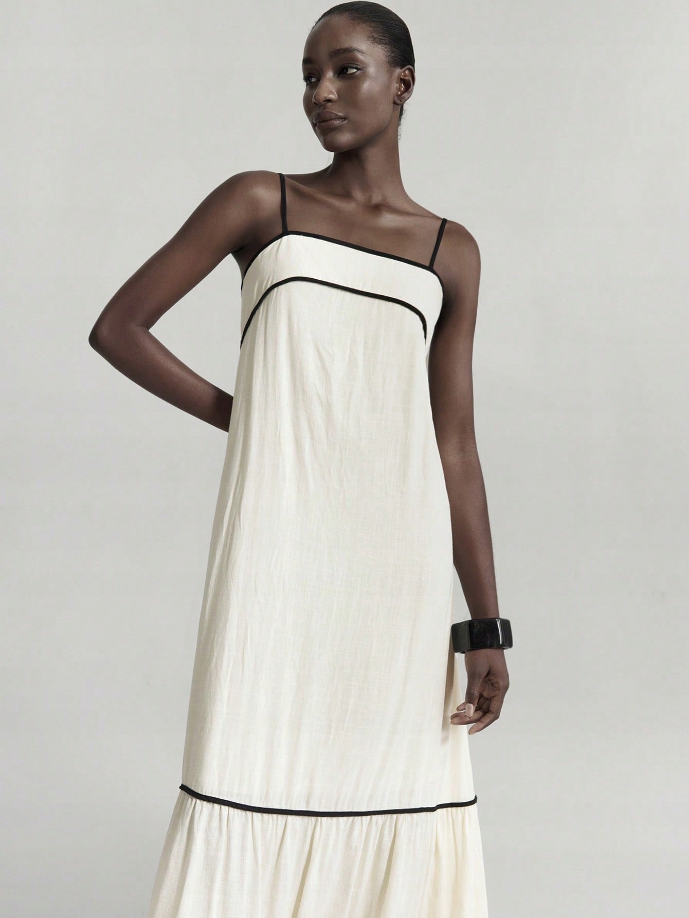 Šaty S Kontrastními Ramínky Casual Shein M